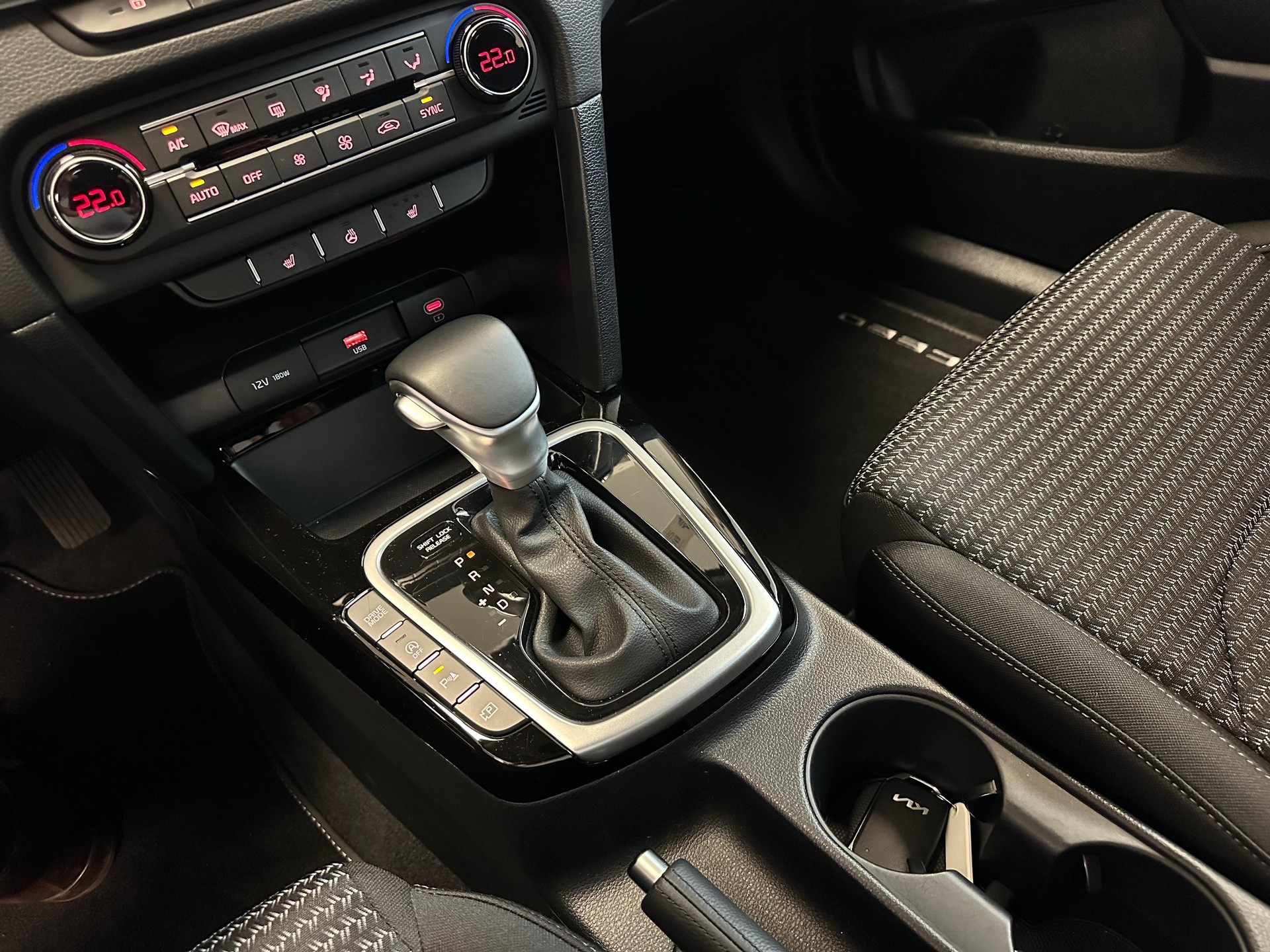 KIA Ceed SW 1.5 T-GDi MHEV Power-image-8