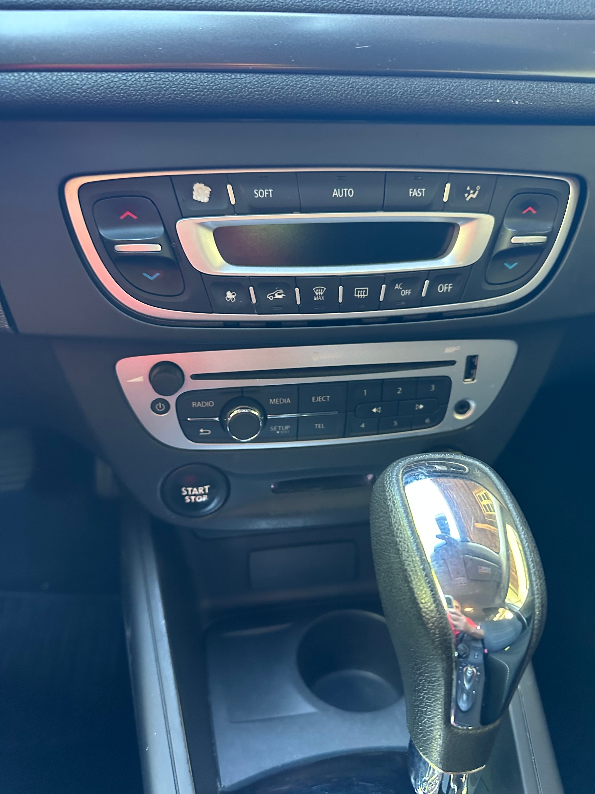 RENAULT Mégane Grandtour 1.5 dCi Energy EDC FIXPREIS-image-14