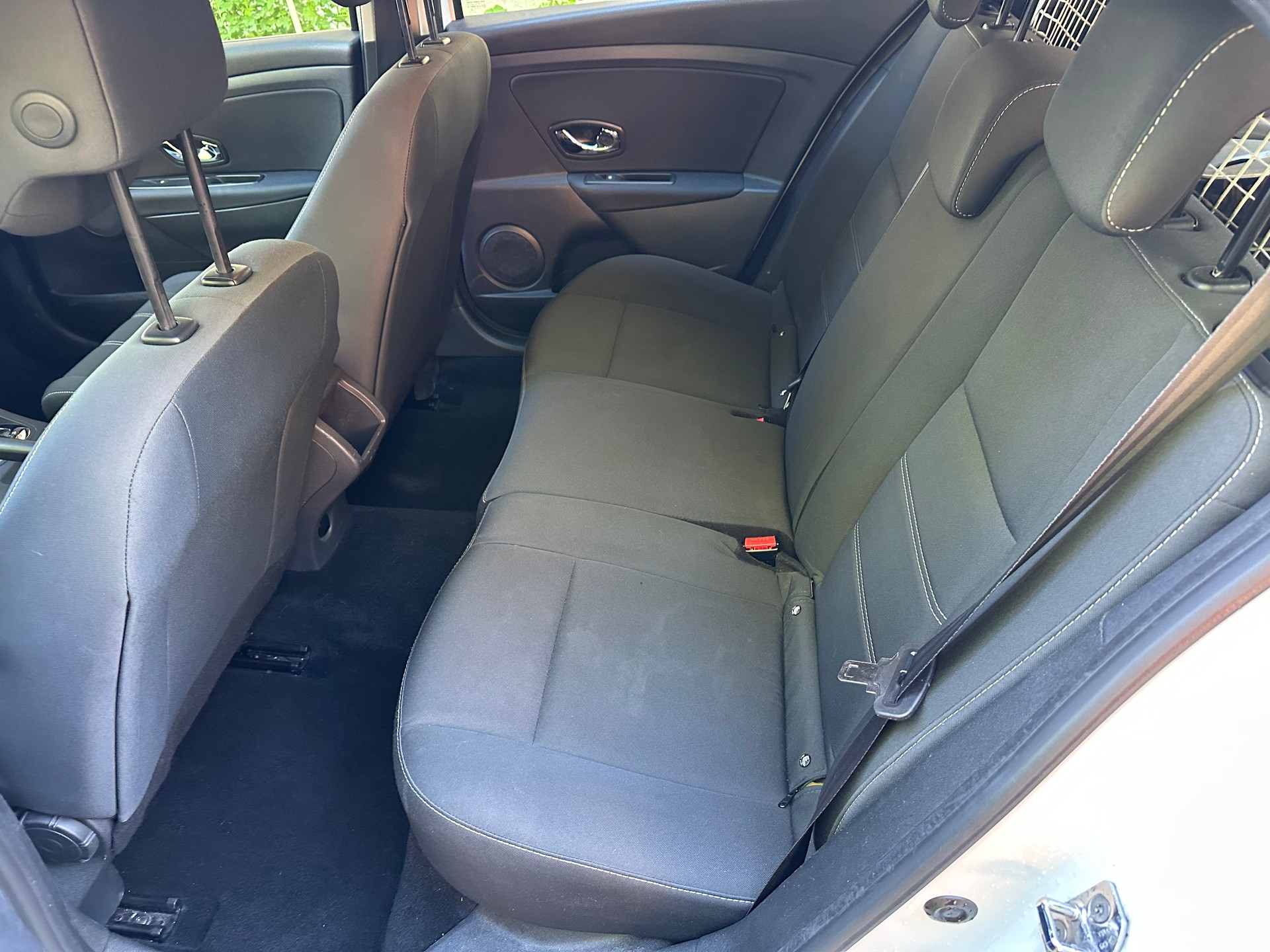 RENAULT Mégane Grandtour 1.5 dCi Energy EDC FIXPREIS-image-16
