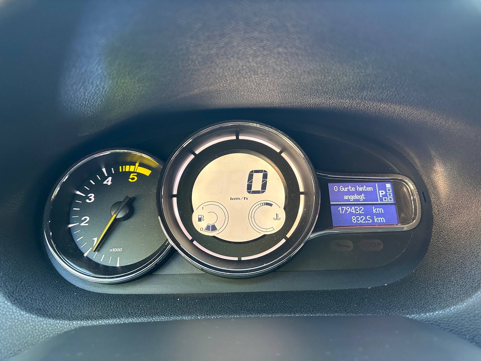 RENAULT Mégane Grandtour 1.5 dCi Energy EDC FIXPREIS-image-12