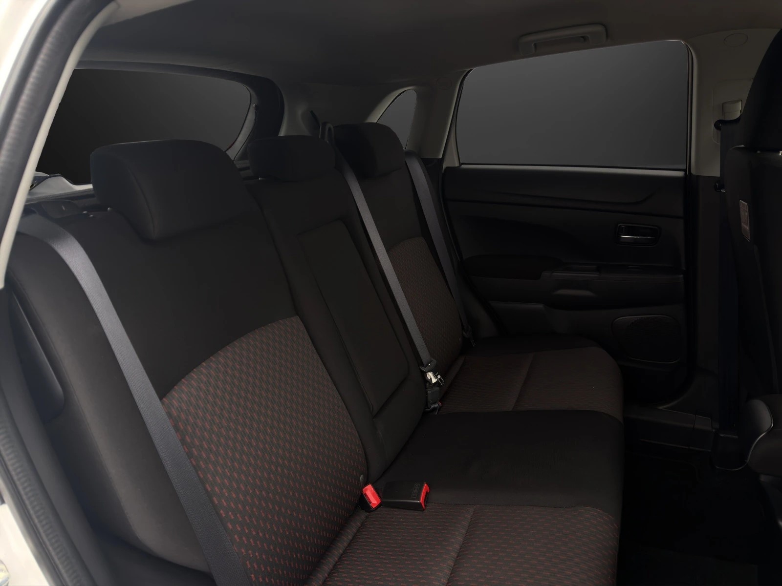 MITSUBISHI ASX 2.2 DID Style Anniversary Edition 100 4WD Automatic-image-11