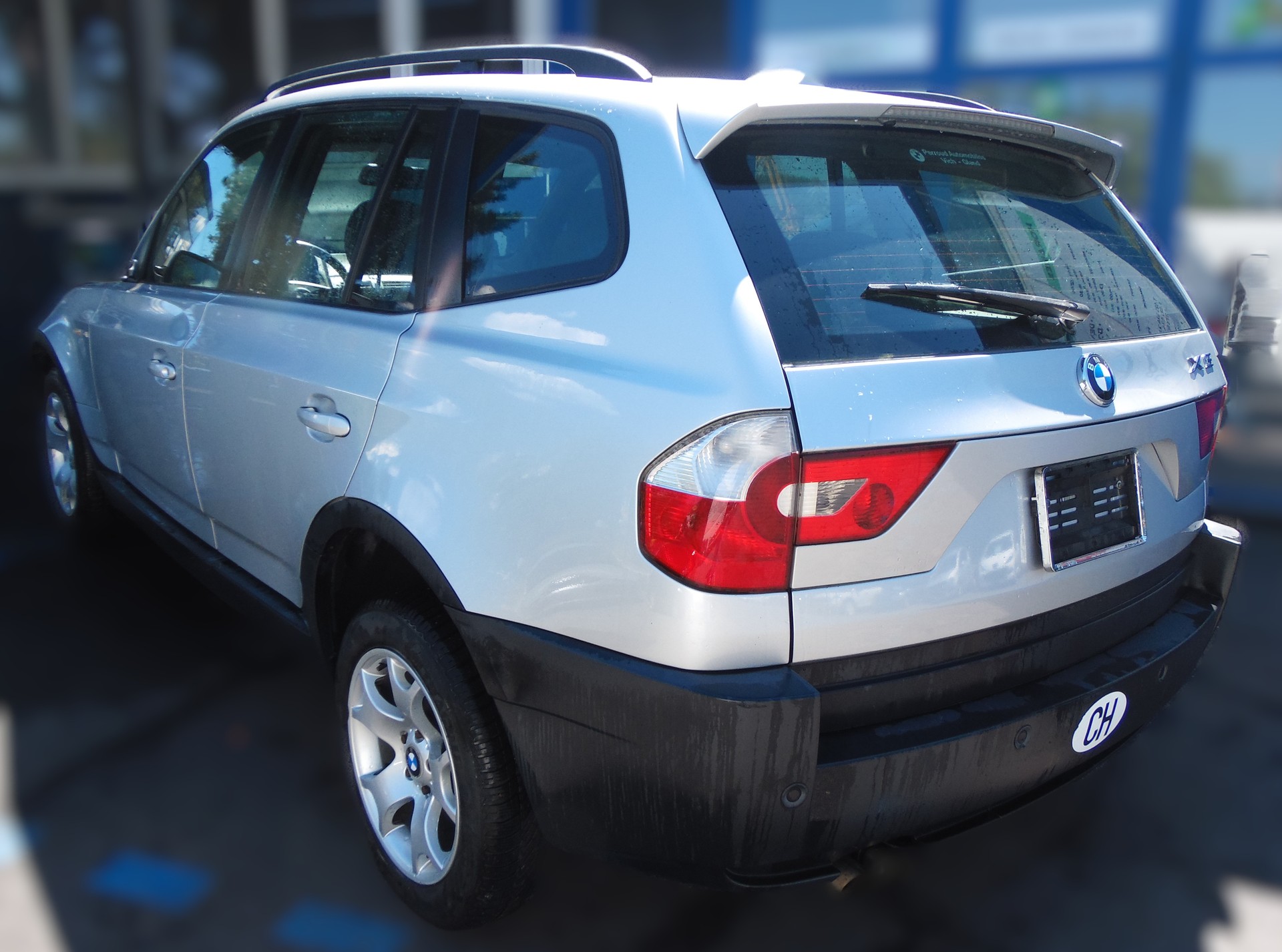 BMW X3 3.0i-image-4