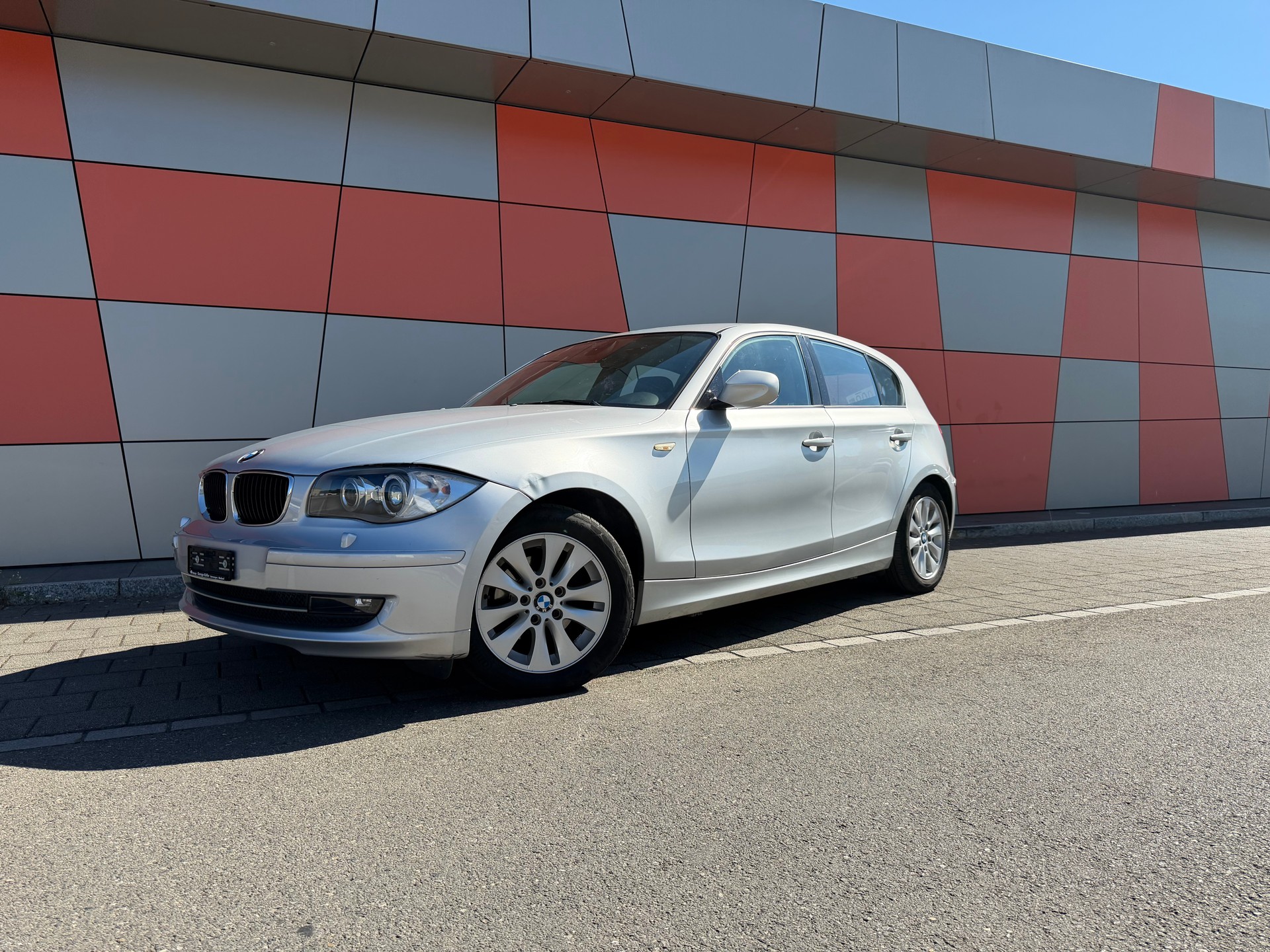 BMW 116i | 8-fach | Klima | Sitzheizung | PDC | Tempomat-image-5