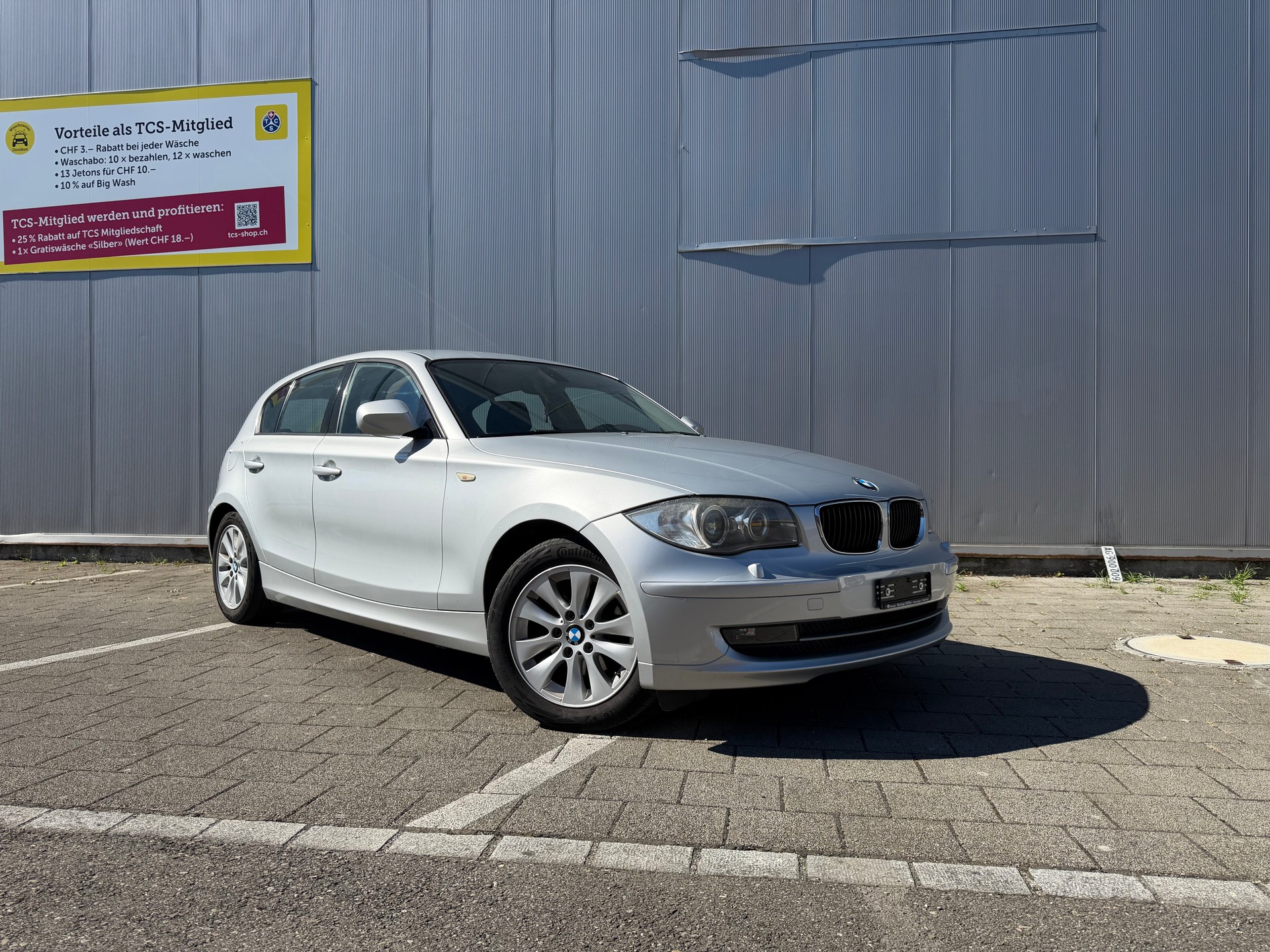 BMW 116i | 8-fach | Klima | Sitzheizung | PDC | Tempomat-image-0