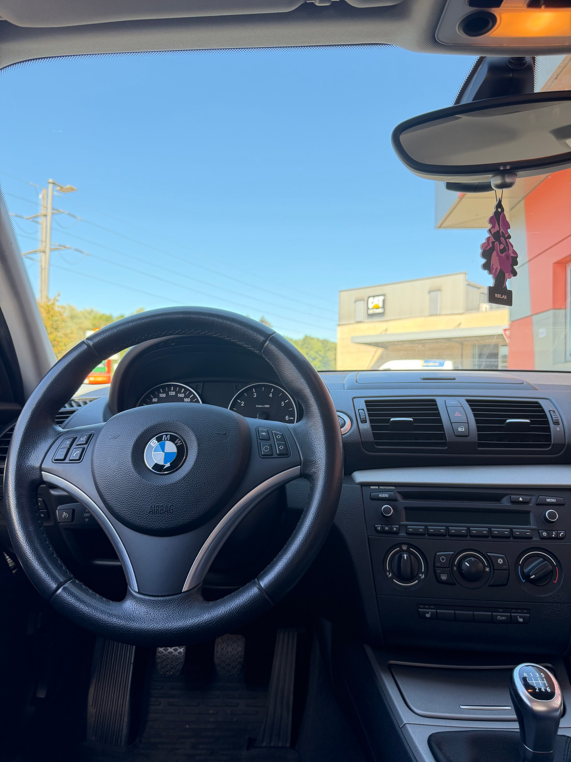 BMW 116i | 8-fach | Klima | Sitzheizung | PDC | Tempomat-image-6