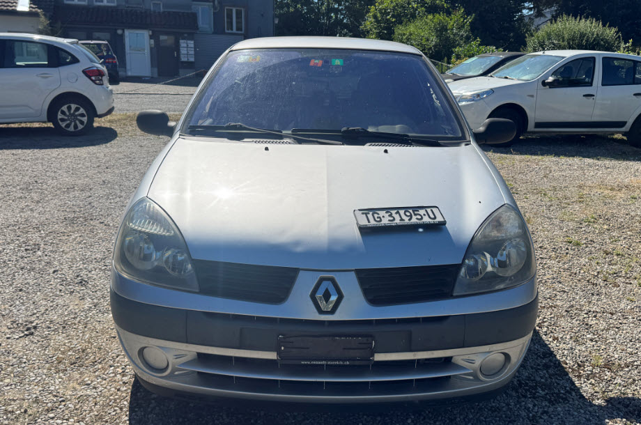 RENAULT Clio 1.2 Air-image-9