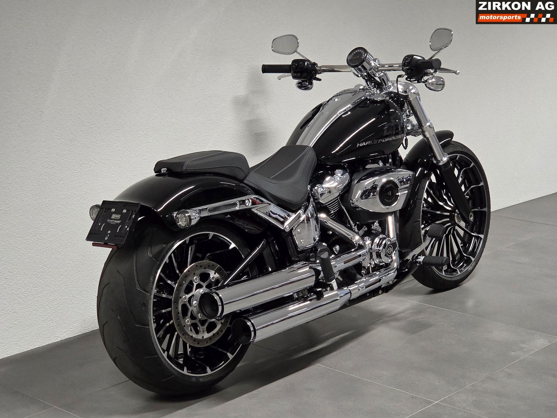 HARLEY-DAVIDSON FXBR Breakout 117ci-image-6
