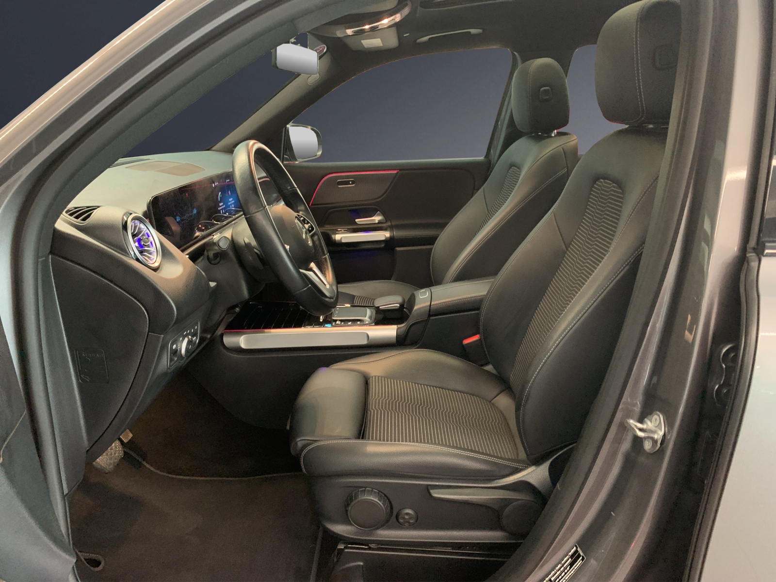 Image MERCEDES-BENZ GLB-200 GLB 200 Progressive 4M