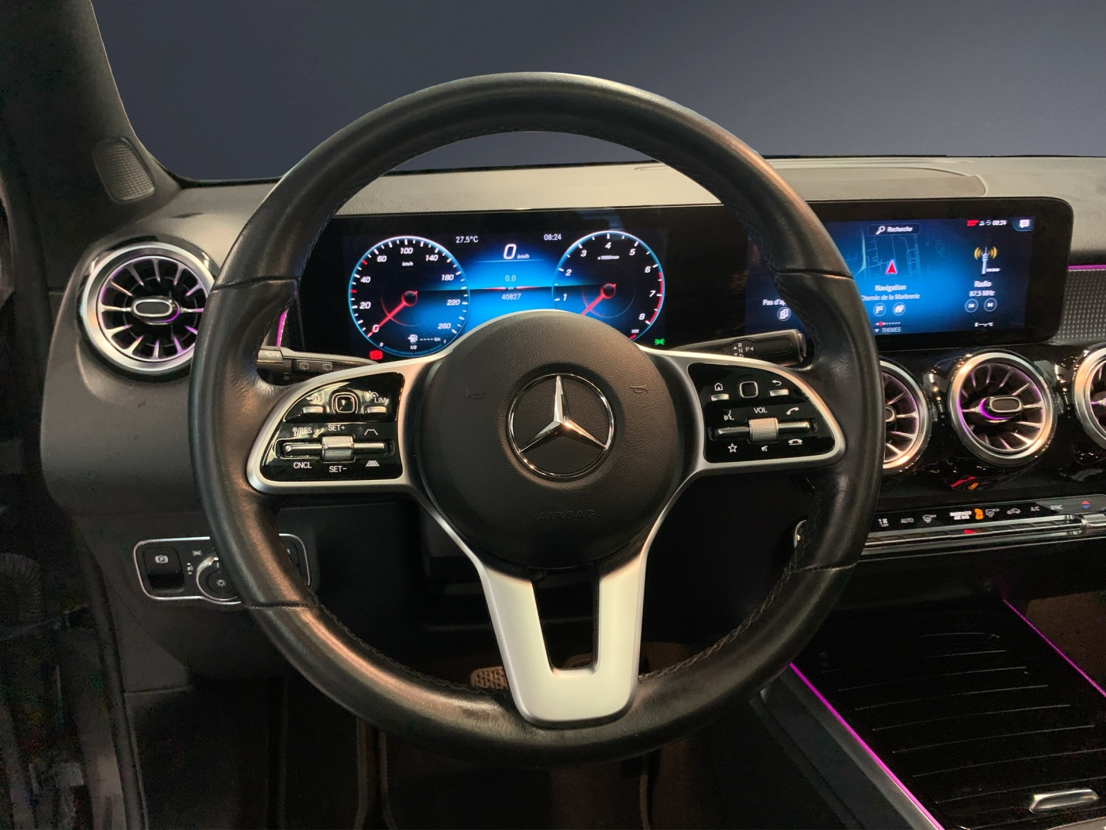 MERCEDES-BENZ GLB 200 Progressive 4M-image-8