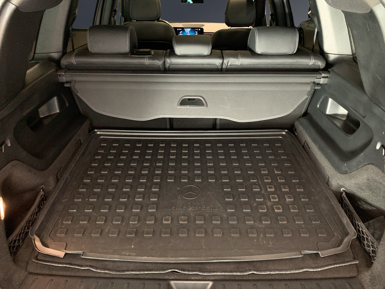 MERCEDES-BENZ GLB 200 Progressive 4M-image-12