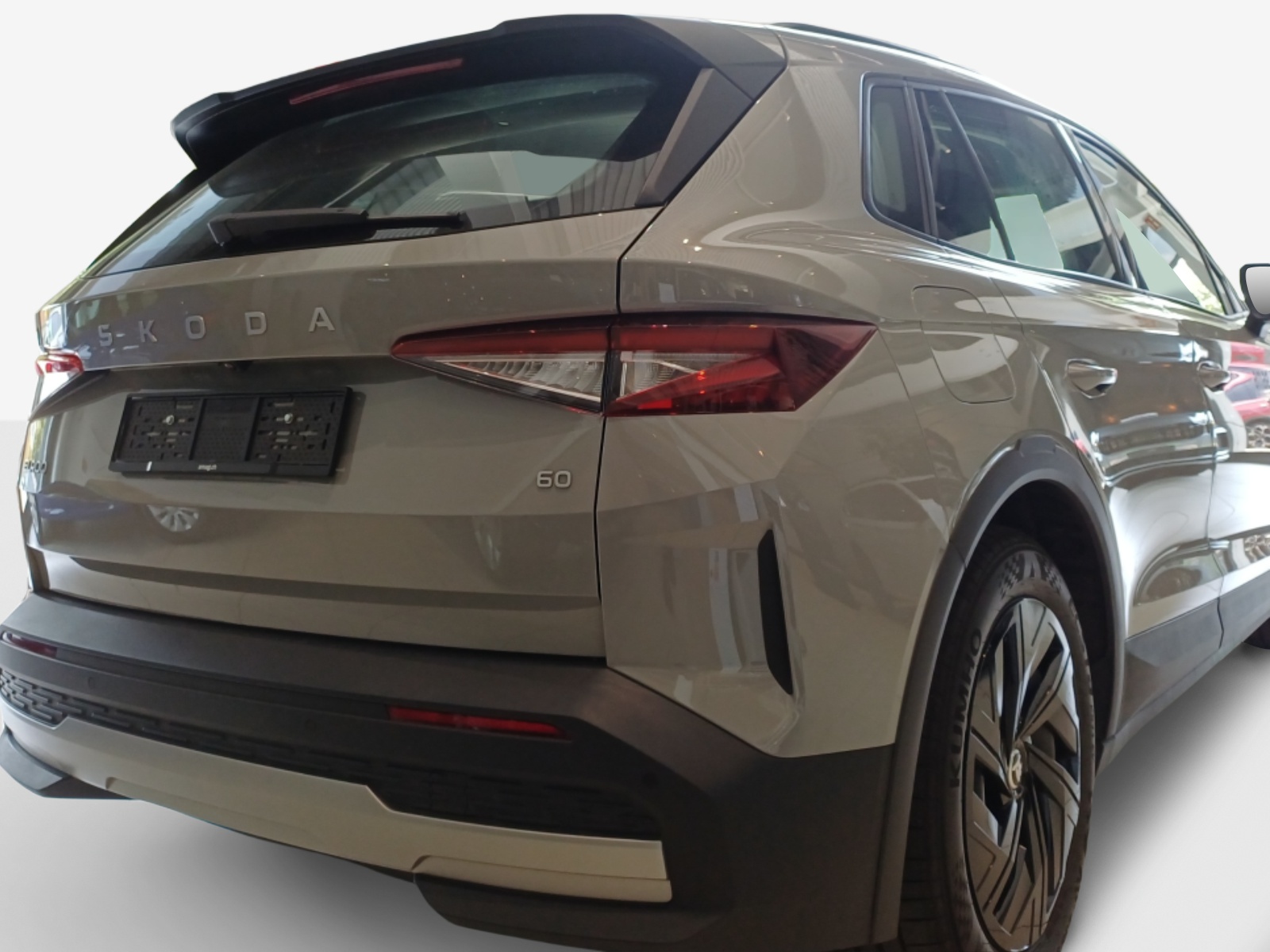 SKODA Elroq 60-image-15