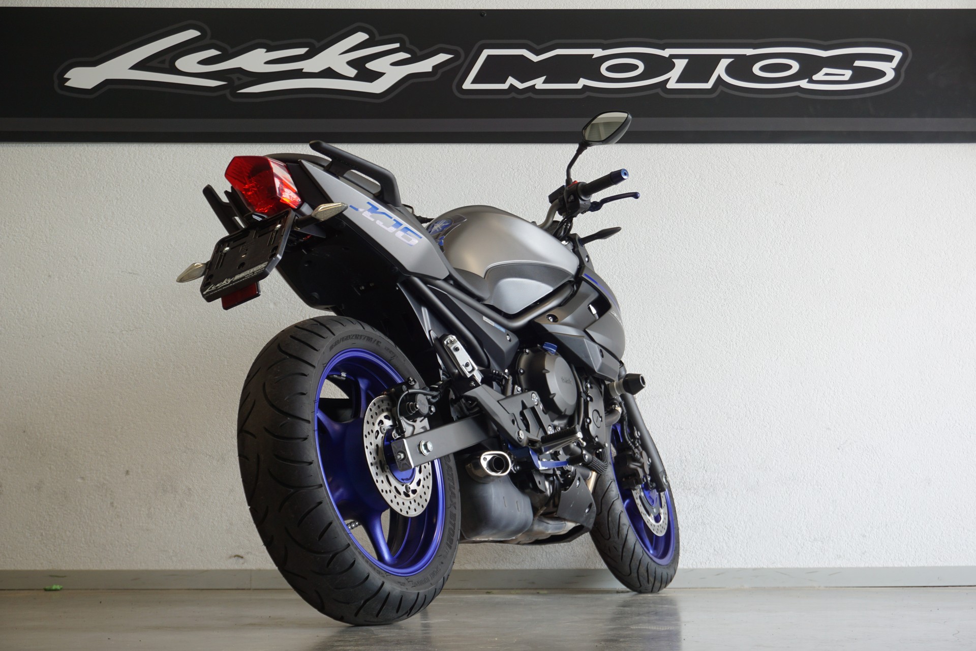 YAMAHA XJ 6 N ABS-image-1