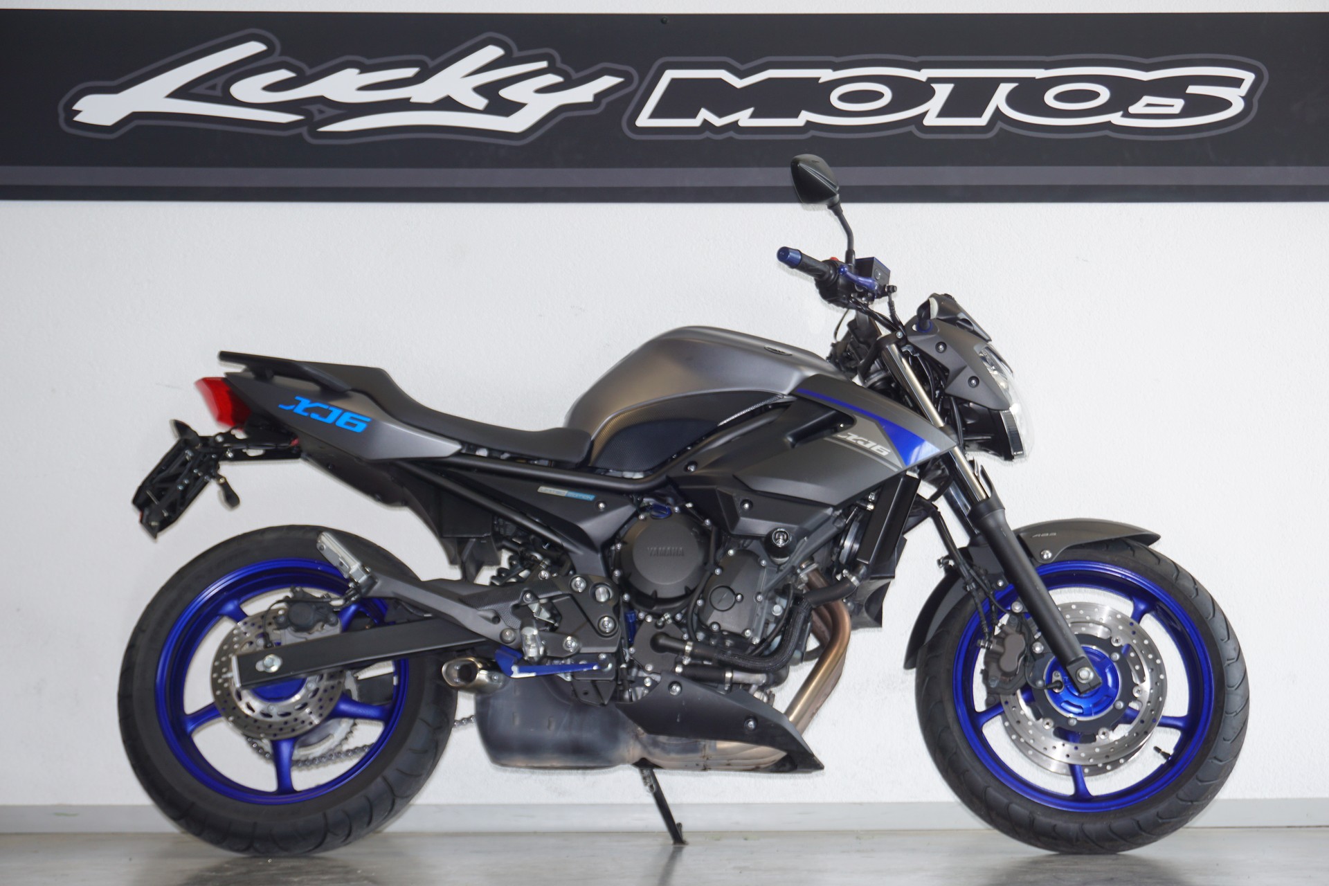 YAMAHA XJ 6 N ABS-image-2