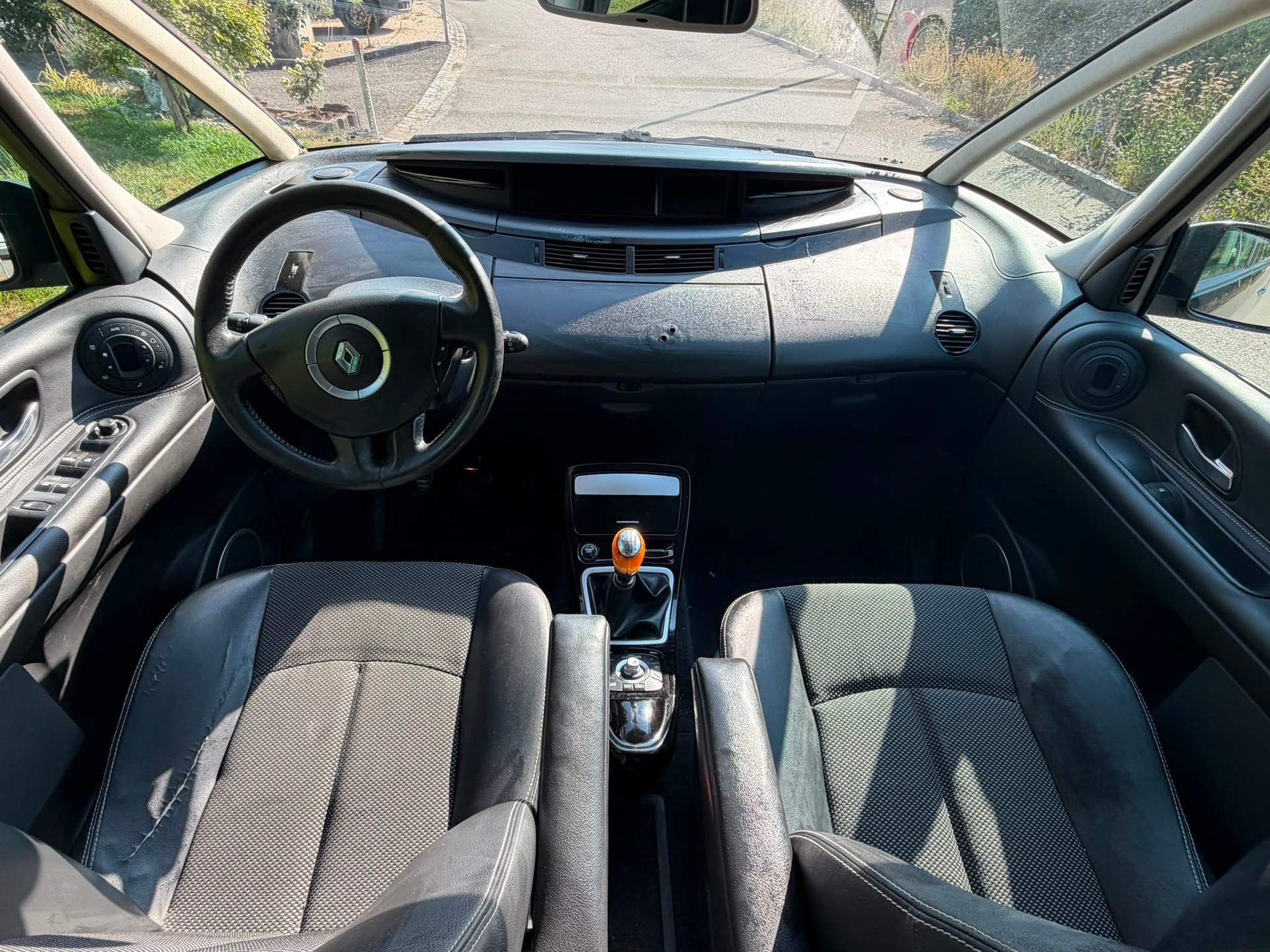 RENAULT Espace 2.0 dCi Expression-image-6