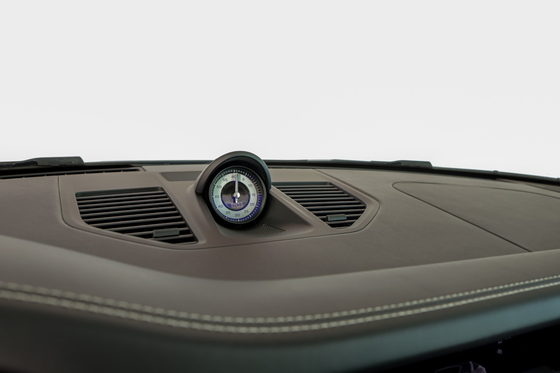 PORSCHE 911 Targa 4S PDK-image-13