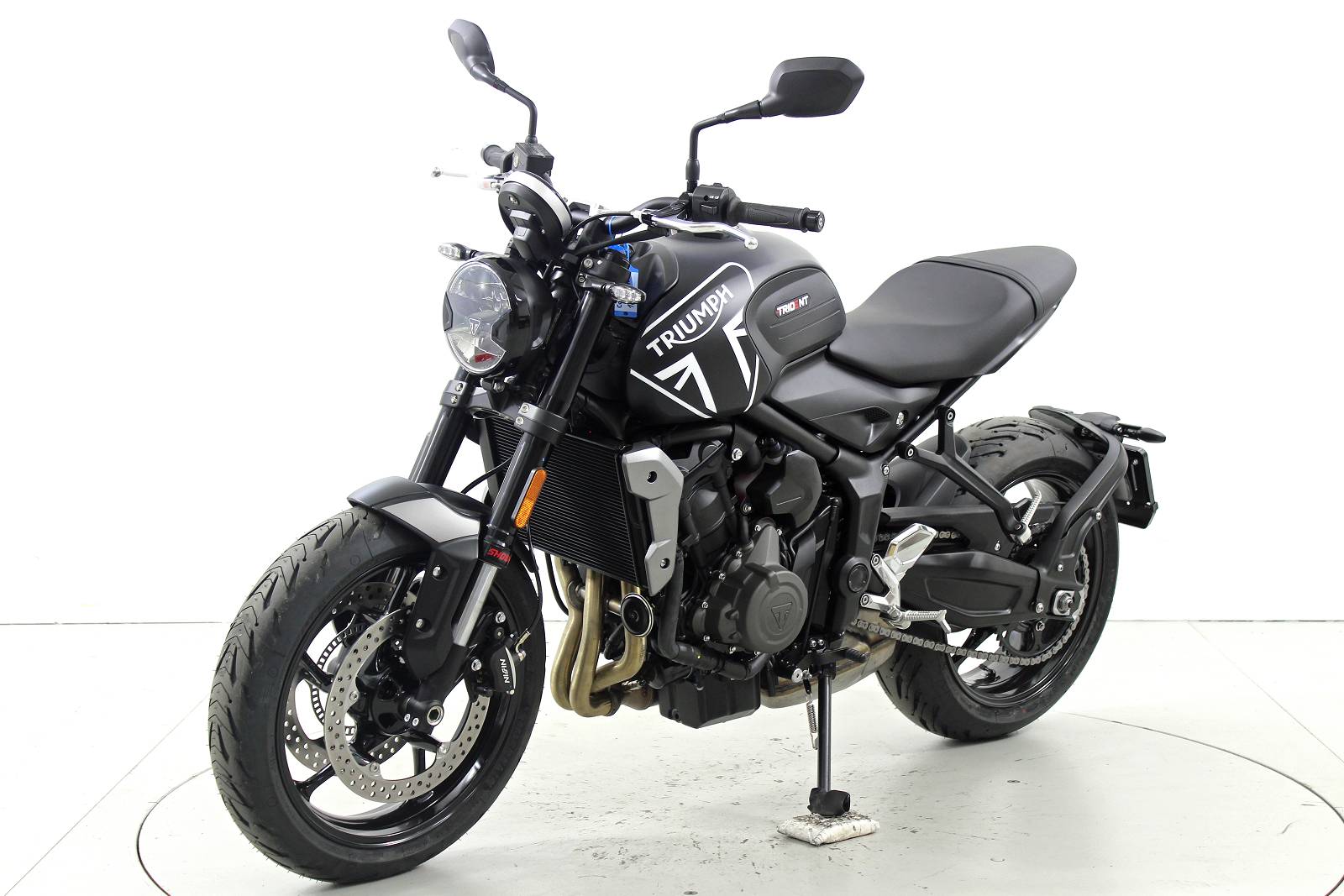 TRIUMPH Trident 660 ABS-showroom-element-2