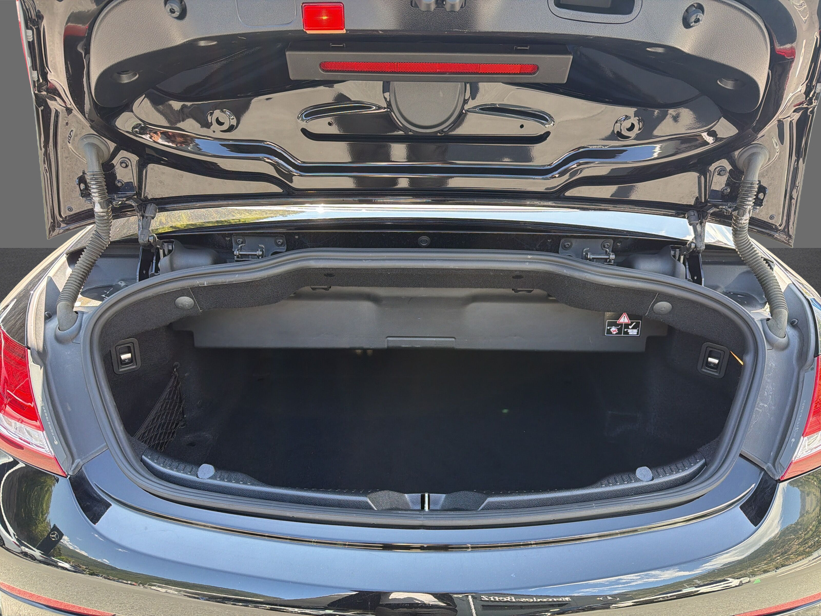 MERCEDES-BENZ C 200 AMG Line 4Matic-image-19