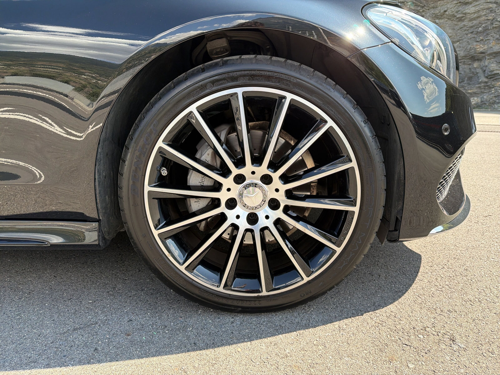 MERCEDES-BENZ C 200 AMG Line 4Matic-image-22