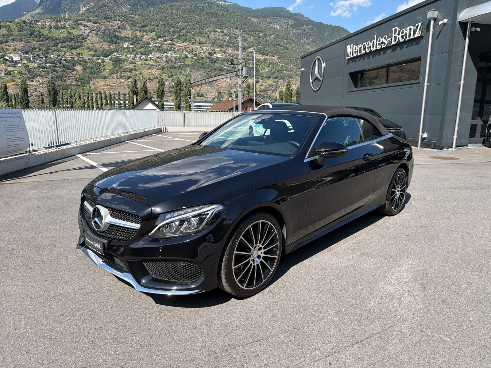 MERCEDES-BENZ C 200 AMG Line 4Matic-image-27