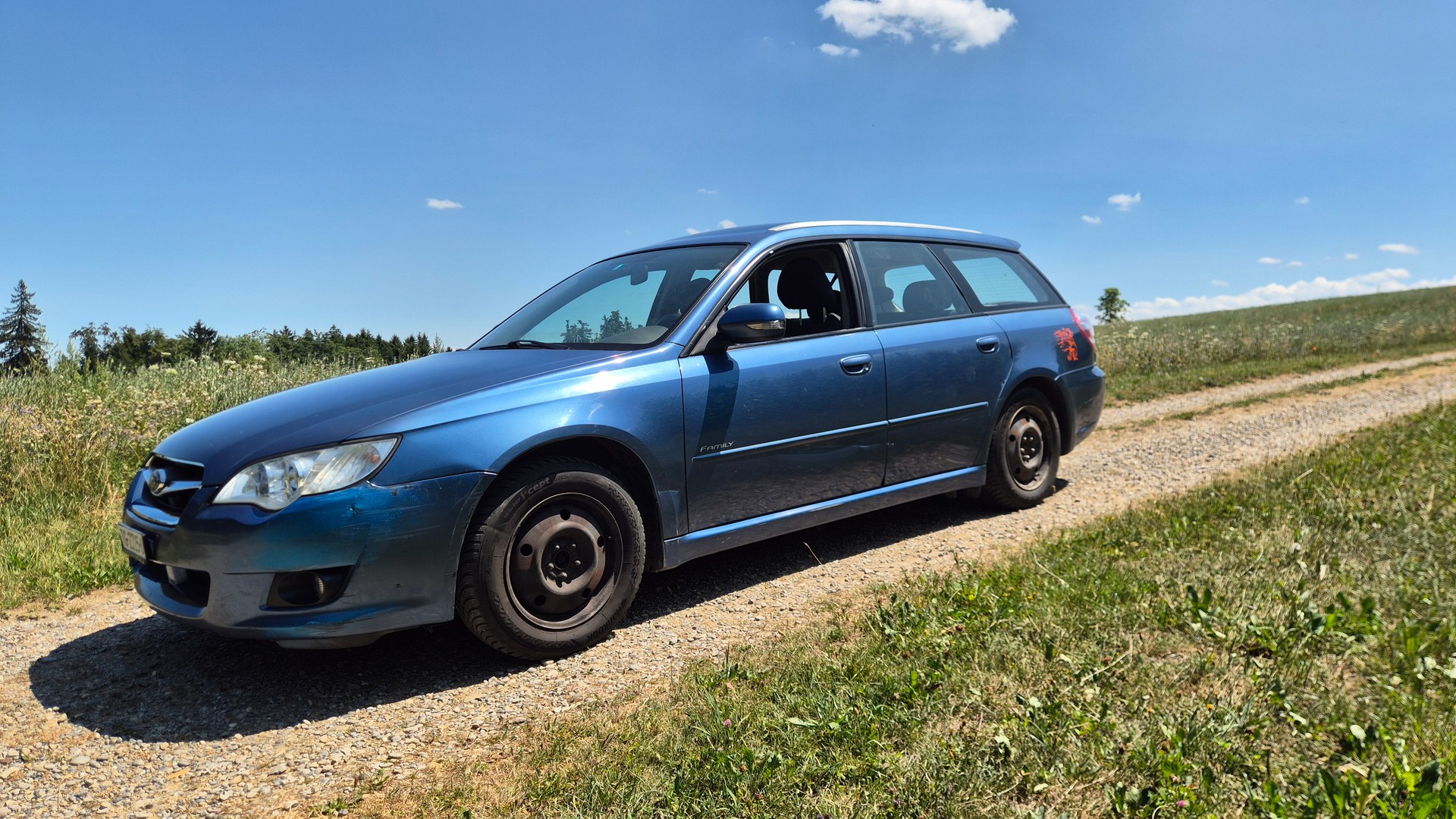 SUBARU Legacy 2.0R AWD Swiss-image-0