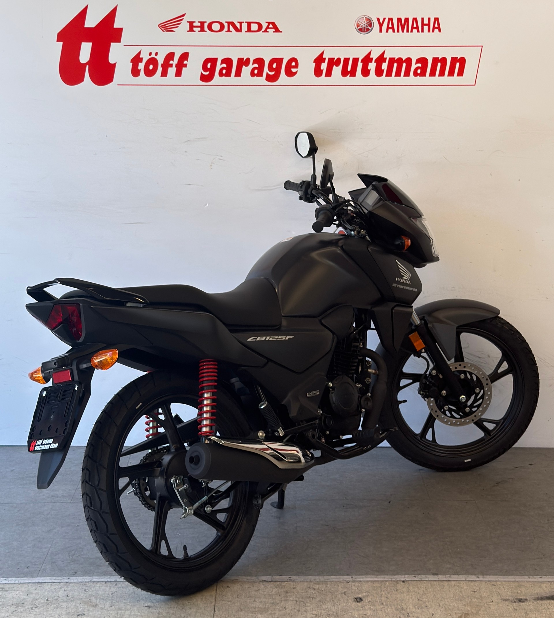 HONDA CBF 125 M-showroom-element-3