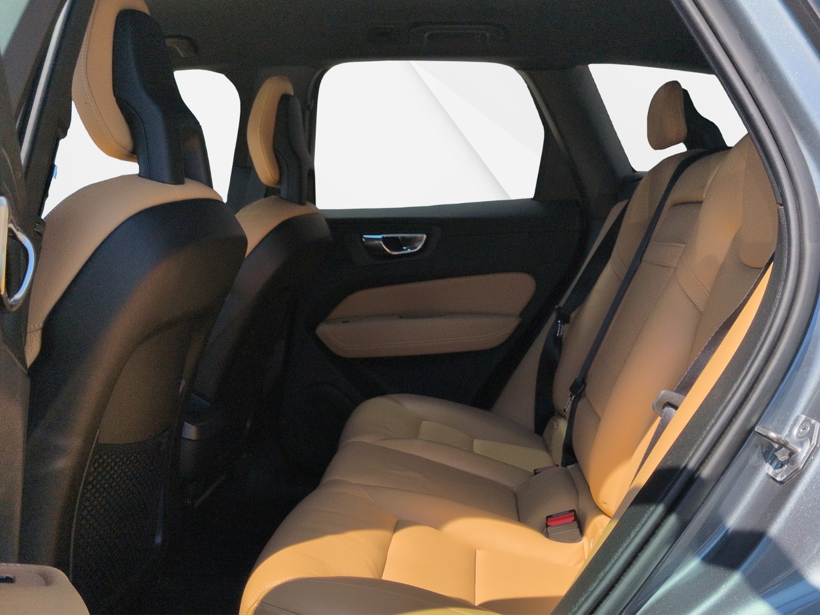 VOLVO XC60 2.0 T5 Inscription AWD-image-13