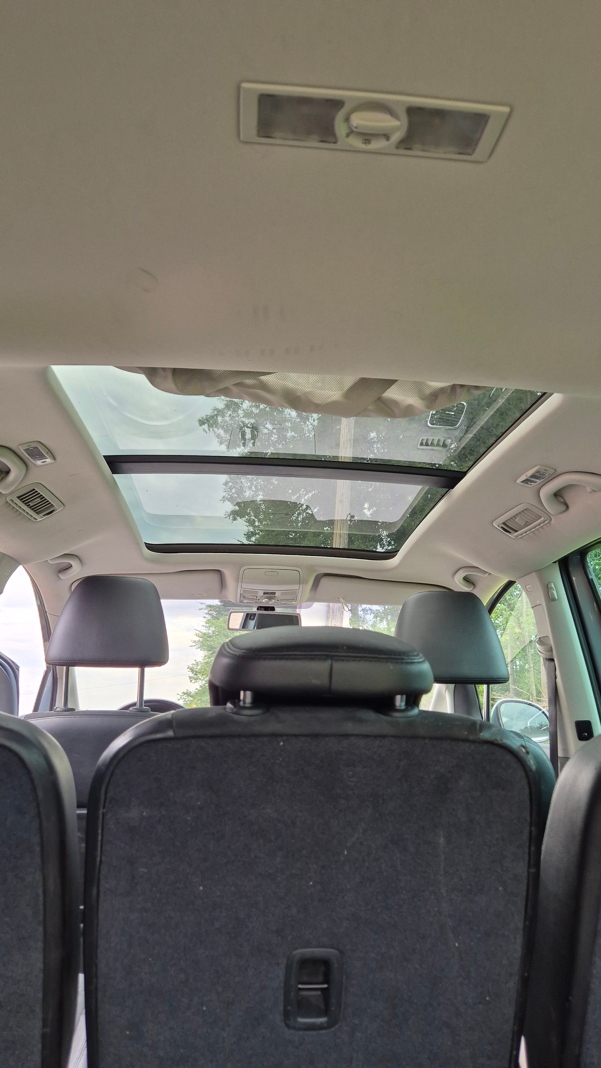 VW Sharan 2.0 TDI BlueMotion Technology Trendline DSG-image-7
