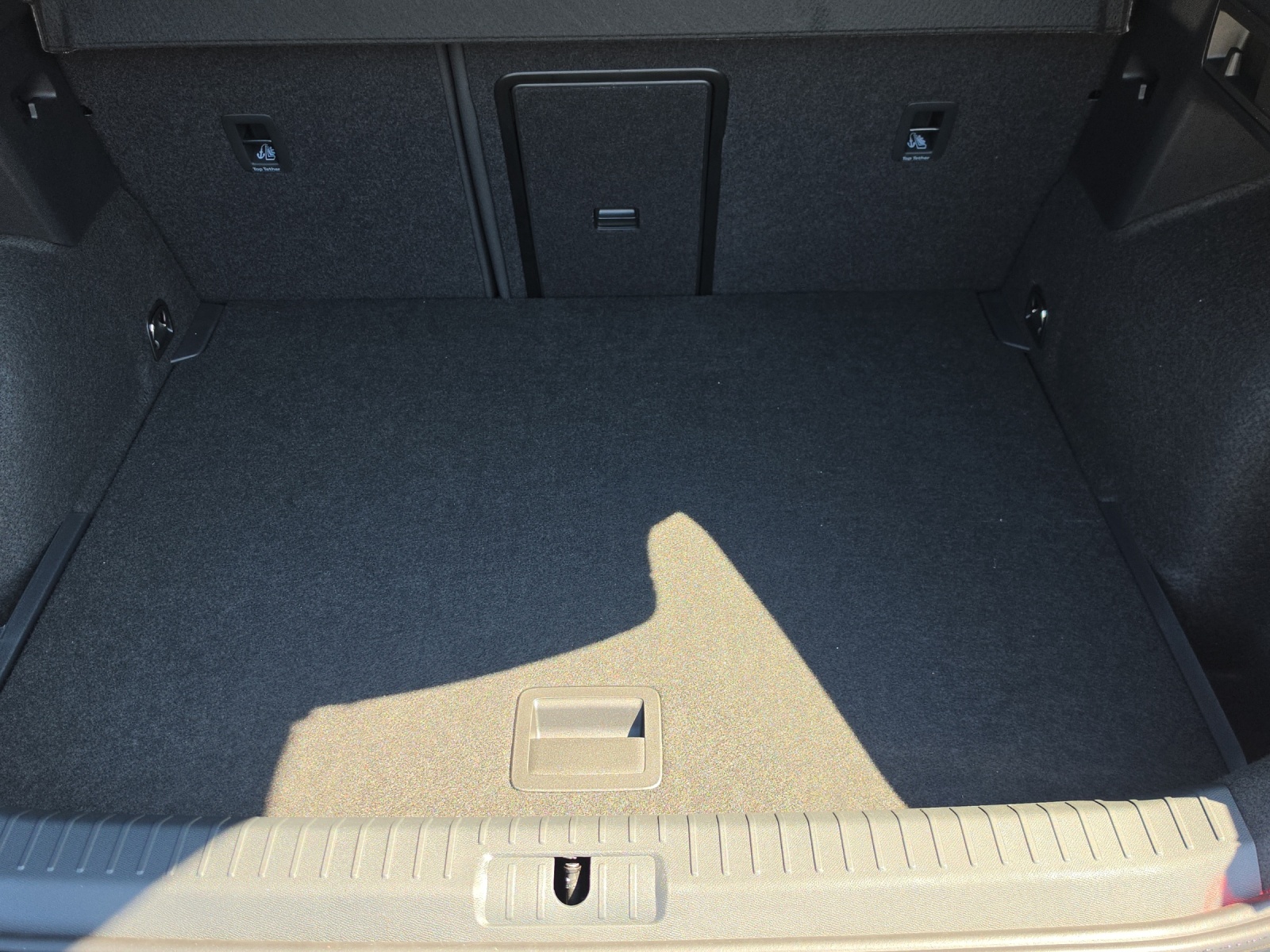 CUPRA Formentor 1.5 TSI DSG-image-12