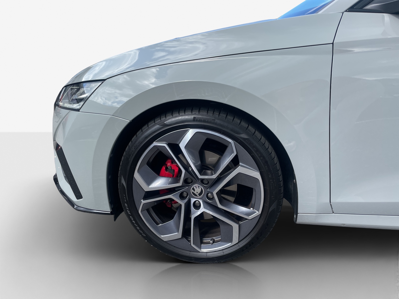 SKODA Octavia Combi 2.0 TDI DSG RS 4x4-image-13