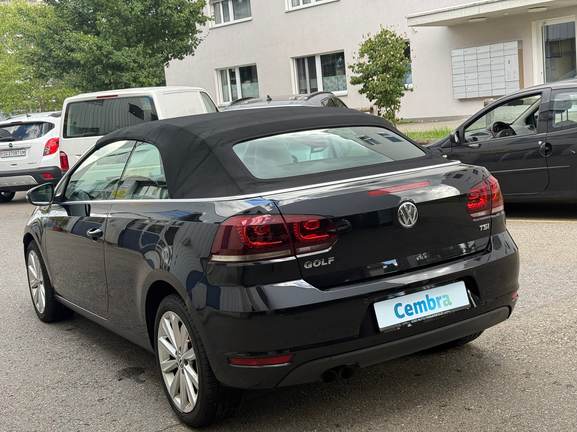 VW Golf Cabrio 1.4 TSI DSG-image-6