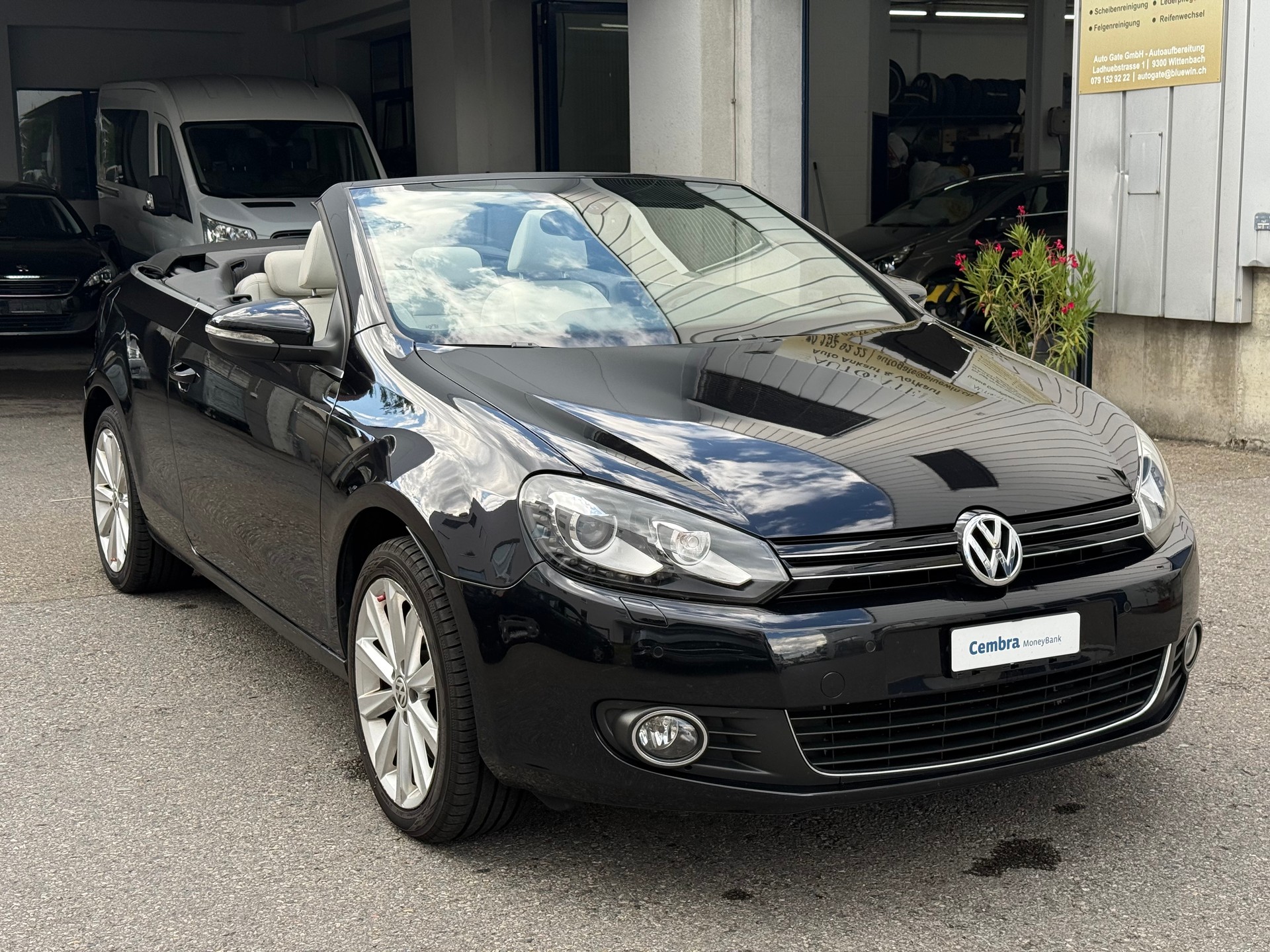 VW Golf Cabrio 1.4 TSI DSG-image-12