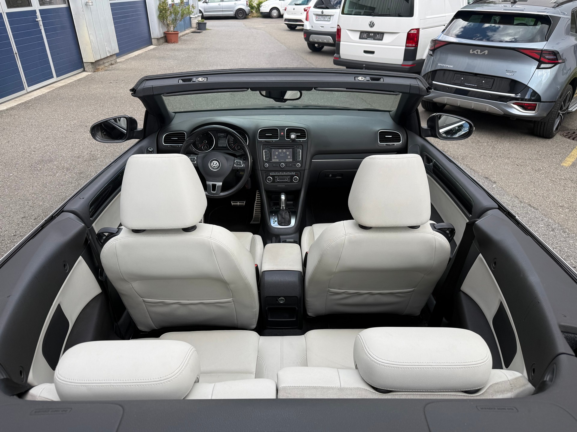 VW Golf Cabrio 1.4 TSI DSG-image-10