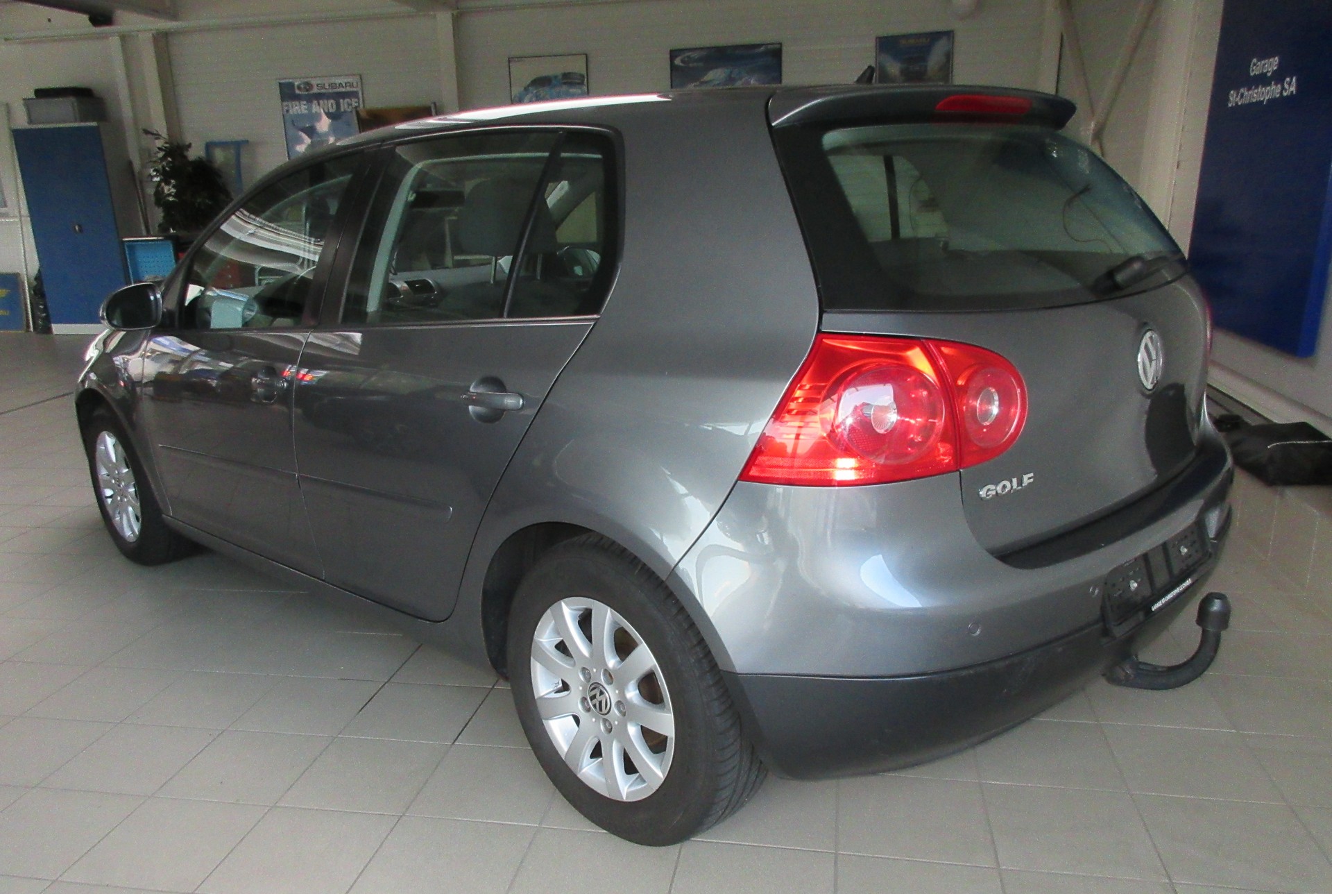 VW Golf 1.4 TSI Trendline DSG-image-1