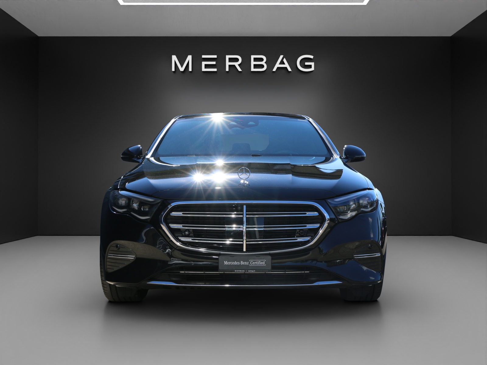 MERCEDES-BENZ E 450 4Matic-image-21
