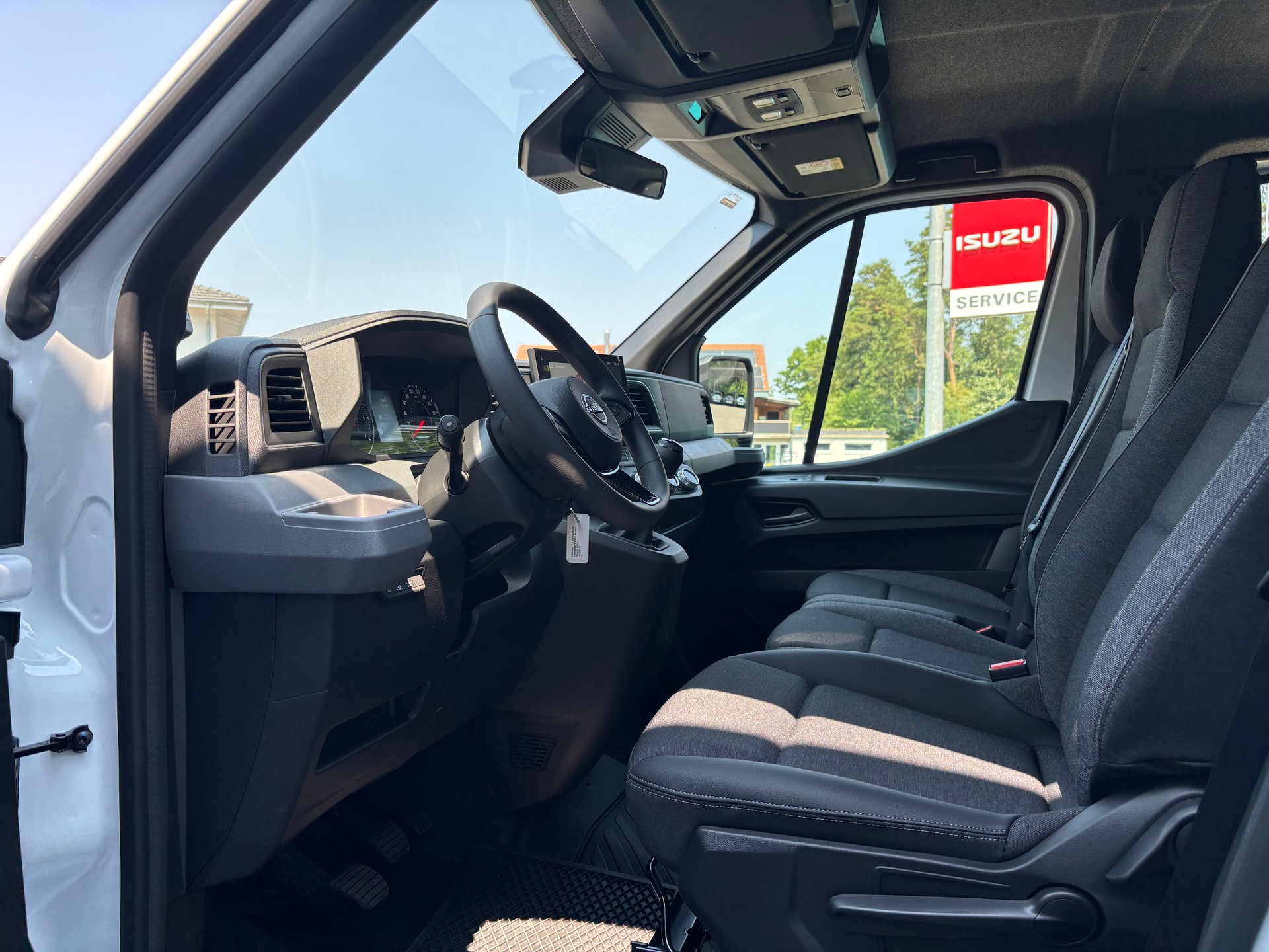 NISSAN Interstar Acenta L3H1-image-9