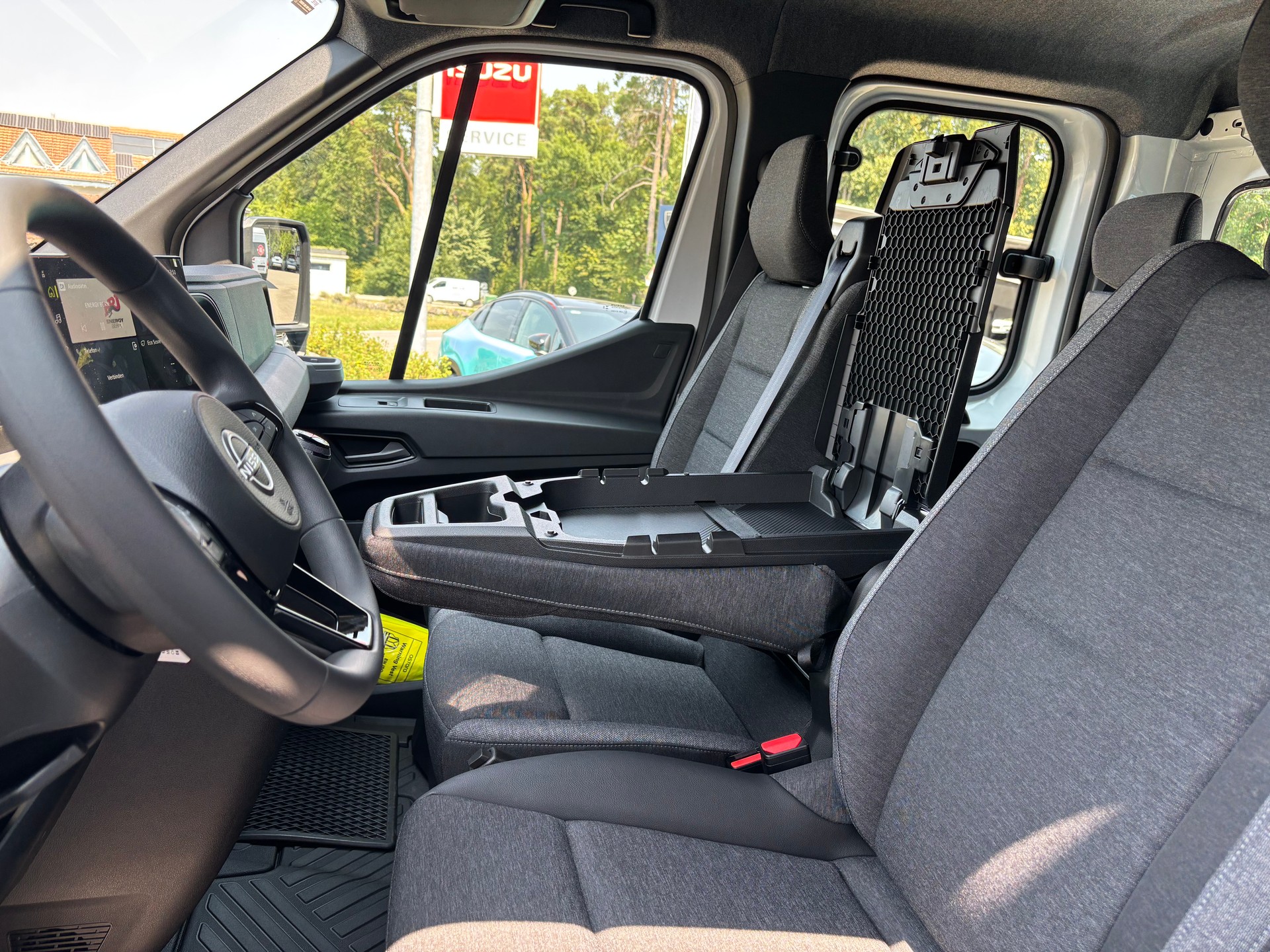 NISSAN Interstar Acenta L3H1-image-10