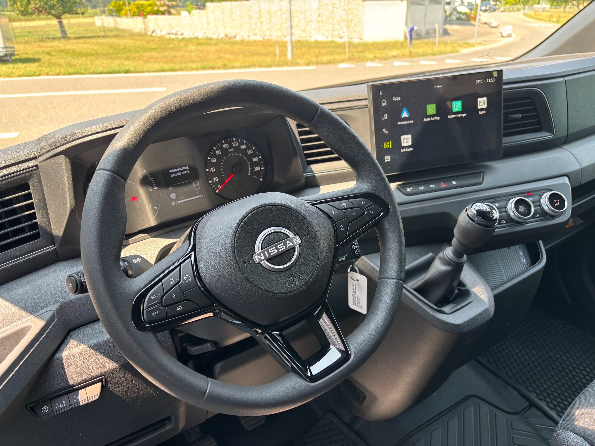 NISSAN Interstar Acenta L3H1-image-11
