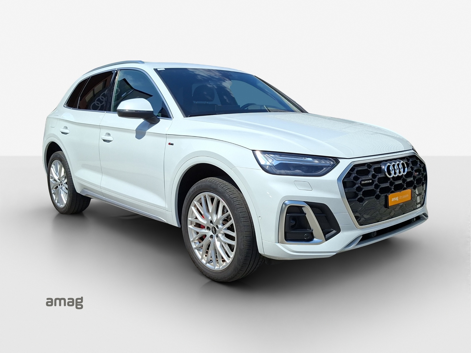 AUDI Q5 55 TFSI e PHEV S line quattro S-tronic-image-5