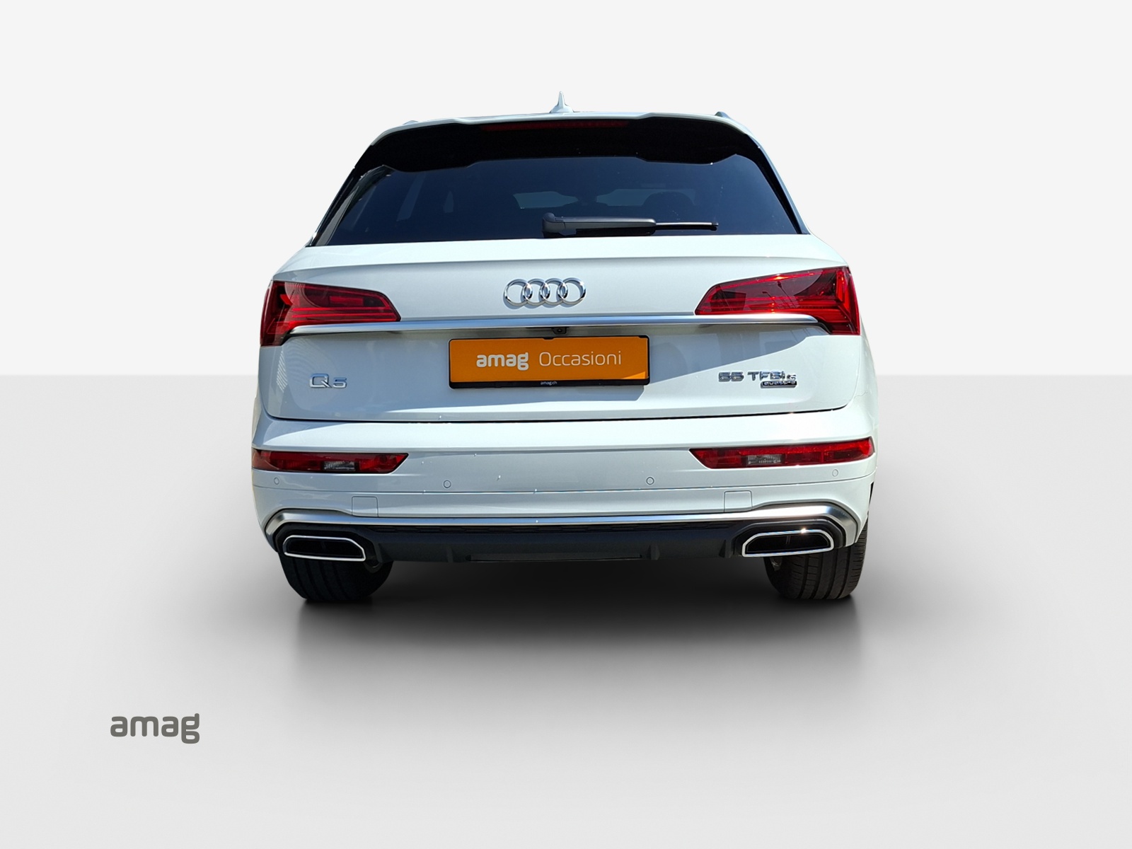 AUDI Q5 55 TFSI e PHEV S line quattro S-tronic-image-3