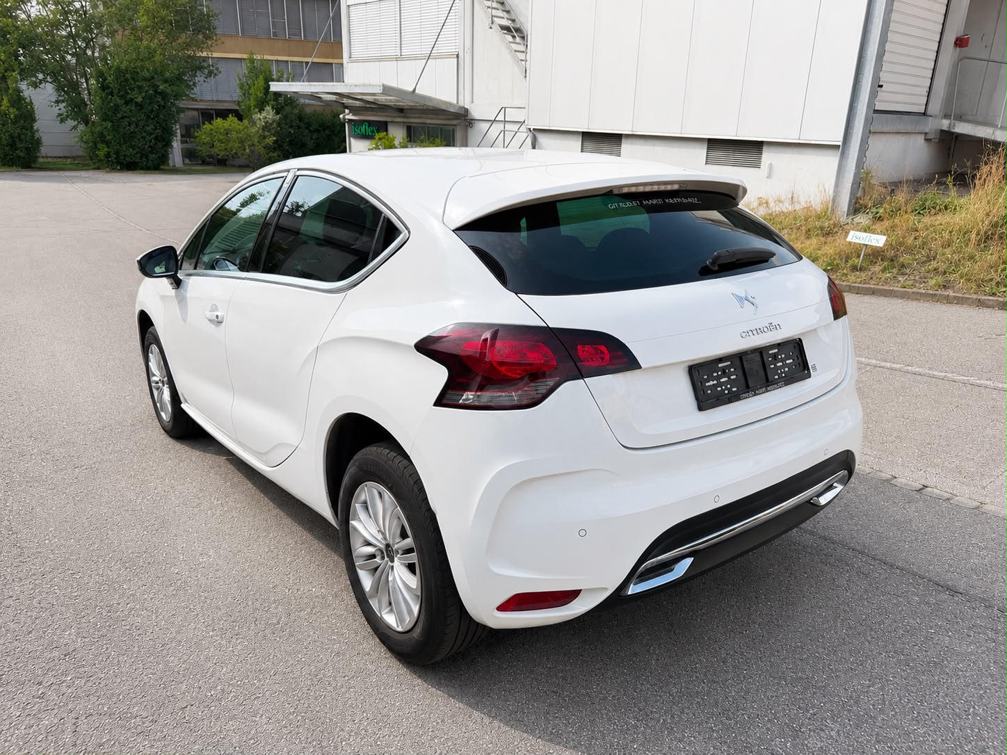DS AUTOMOBILES DS4 1.6 VTi Chic-image-2