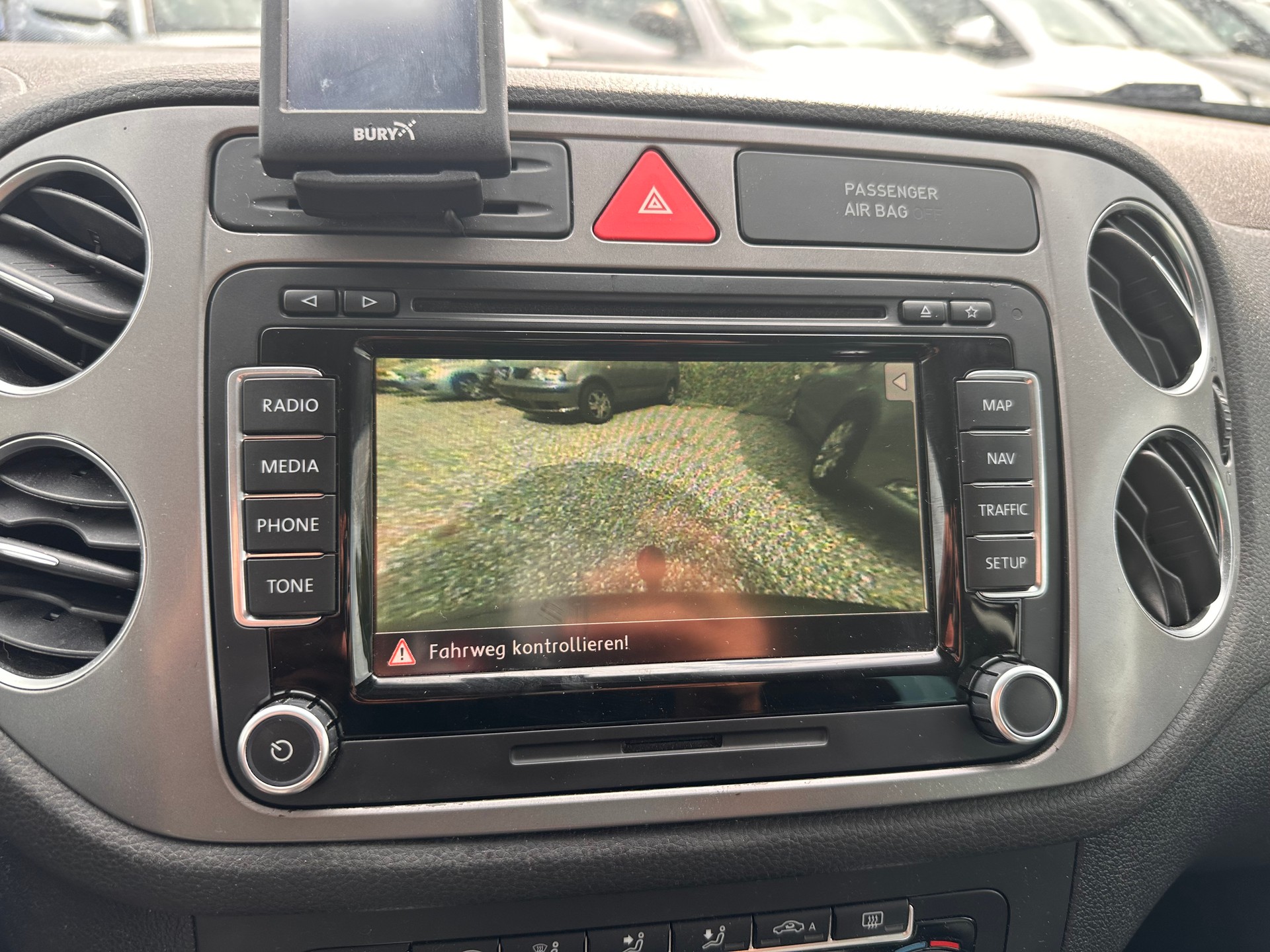 VW Tiguan 2.0 TSI R-Line-image-8