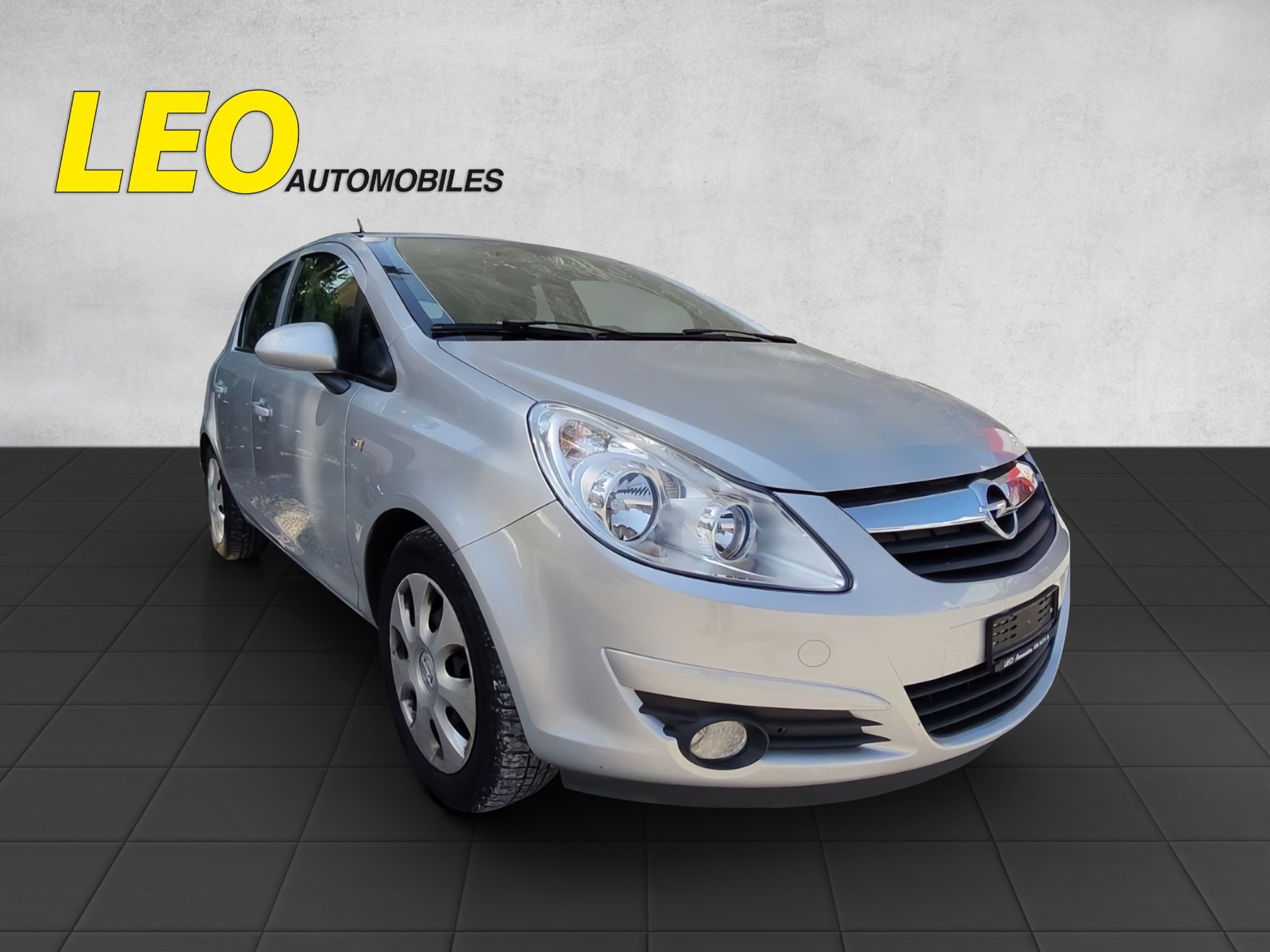 OPEL Corsa 1.4 TP Enjoy-image-0