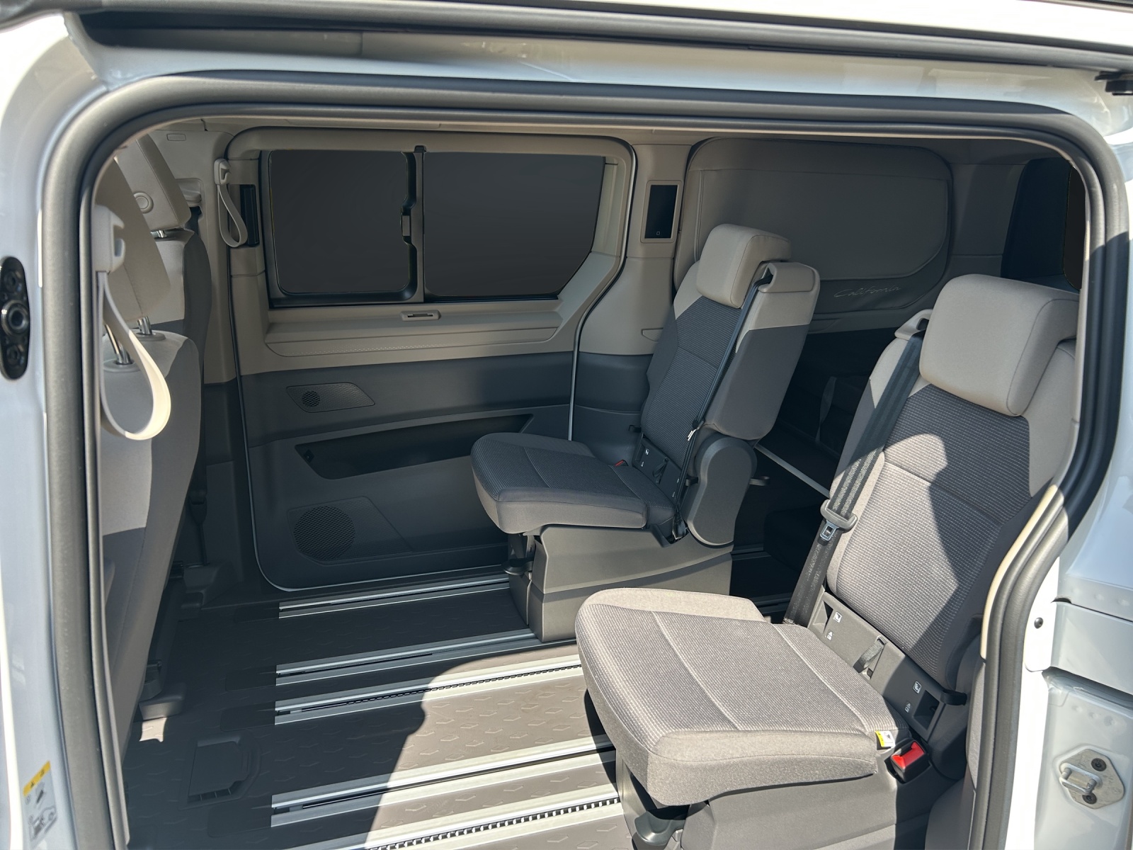 VW California eHybrid Beach Tour 4Motion-image-9