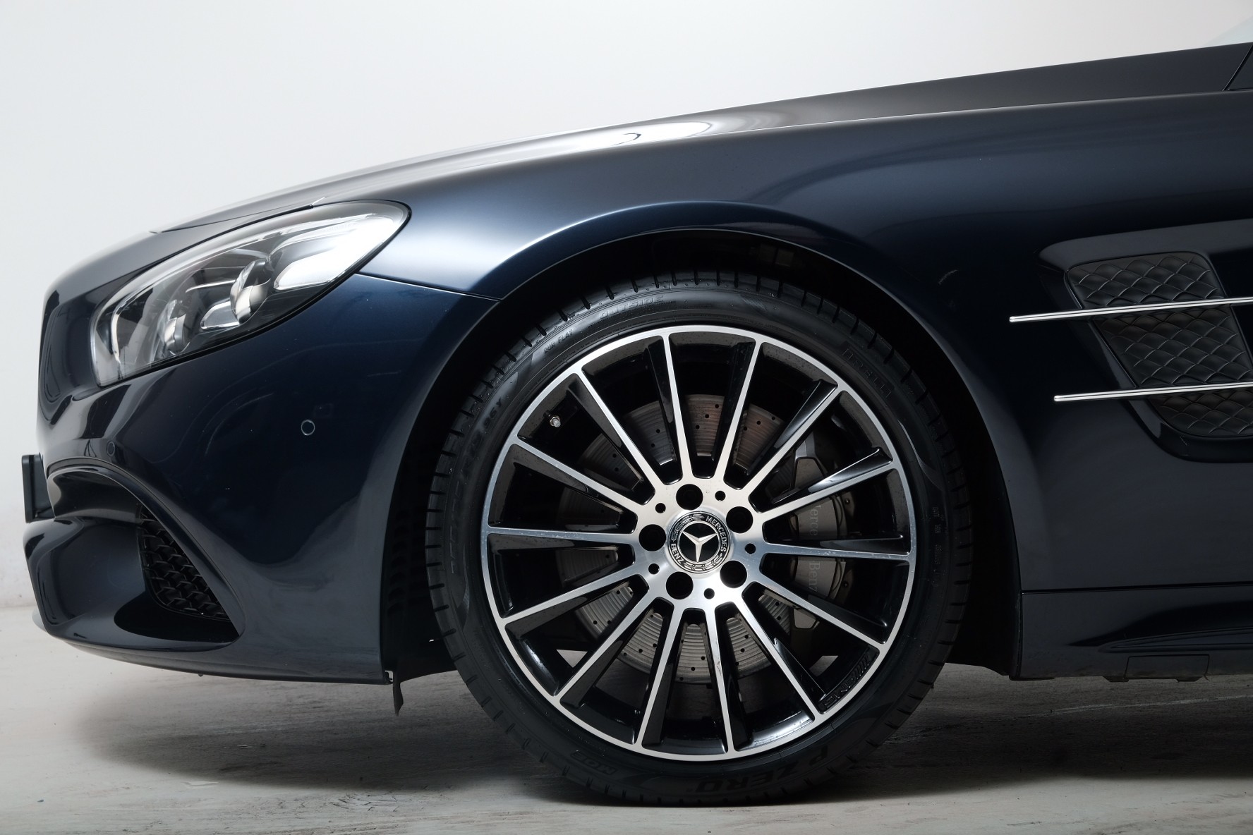 MERCEDES-BENZ SL-CLASS R231 Cabriolet SL 50-showroom-element-3