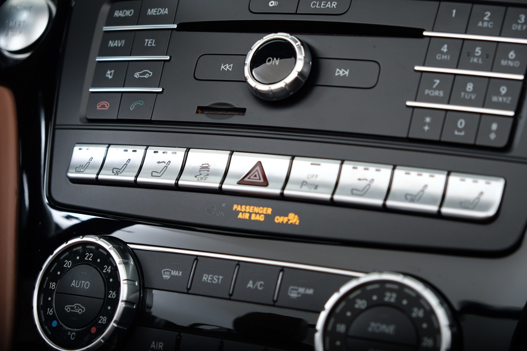 MERCEDES-BENZ SL-CLASS R231 Cabriolet SL 50-image-8