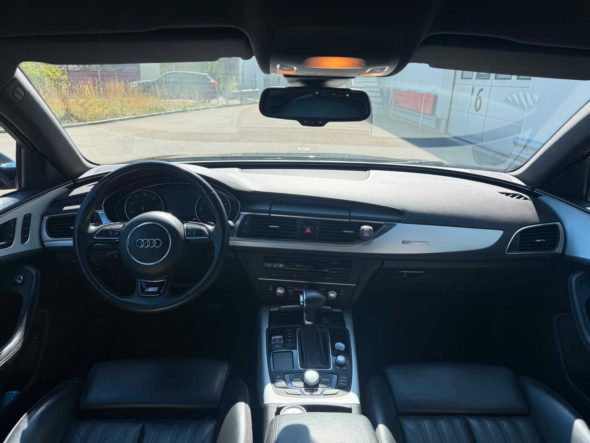 AUDI A6 Avant 3.0 TFSI V6 quattro S-tronic-image-5