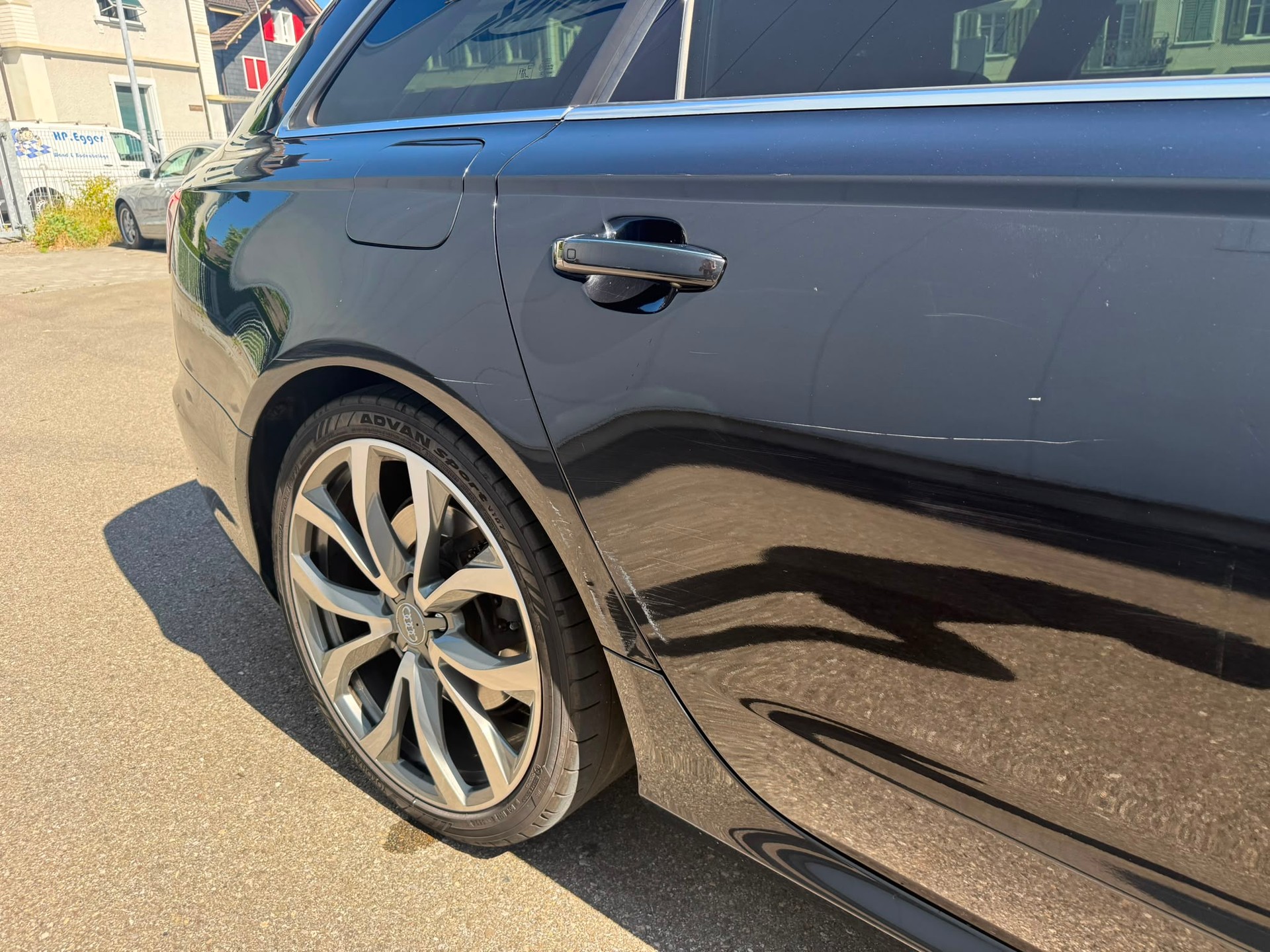 AUDI A6 Avant 3.0 TFSI V6 quattro S-tronic-image-8