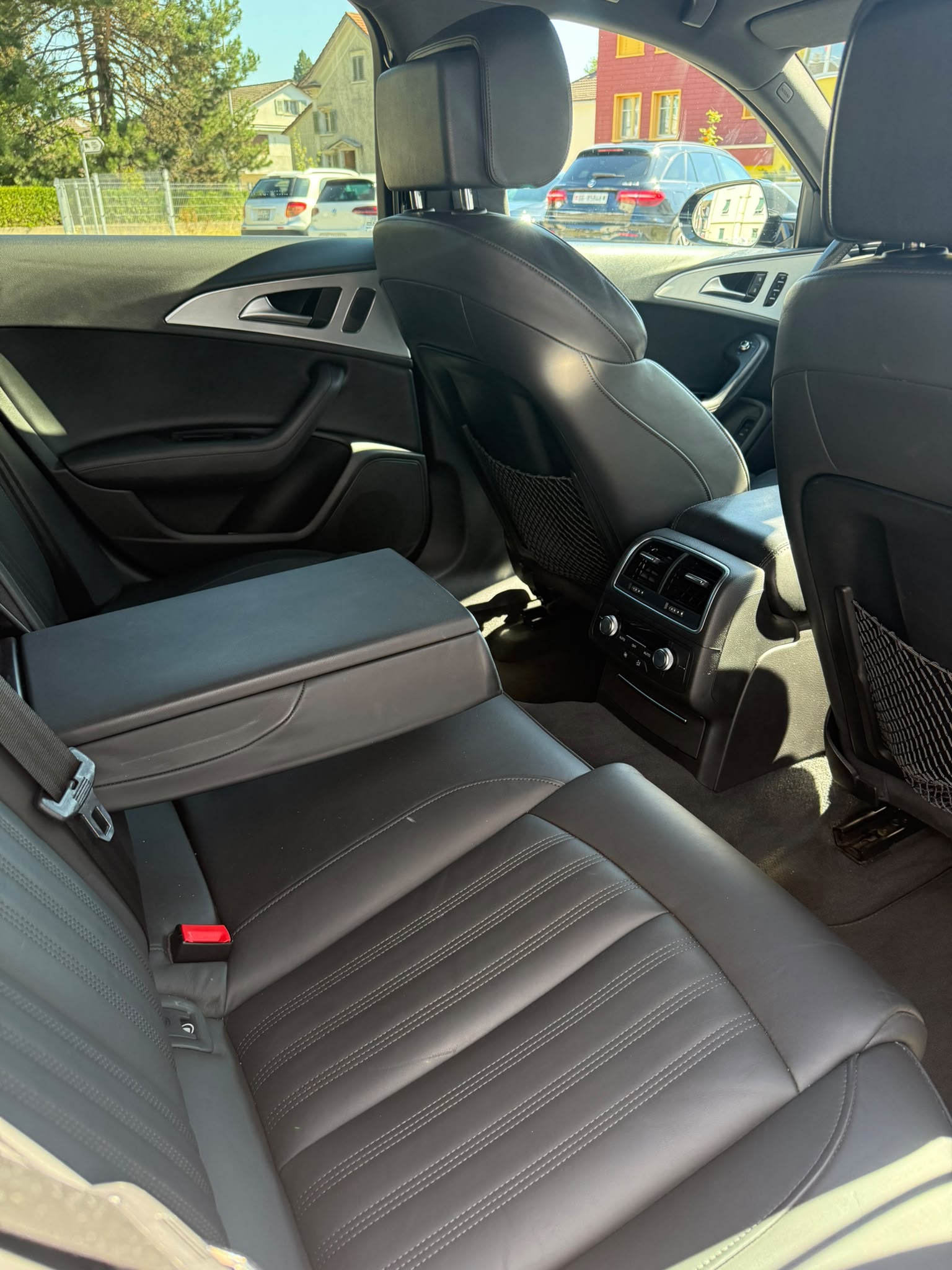 AUDI A6 Avant 3.0 TFSI V6 quattro S-tronic-image-6