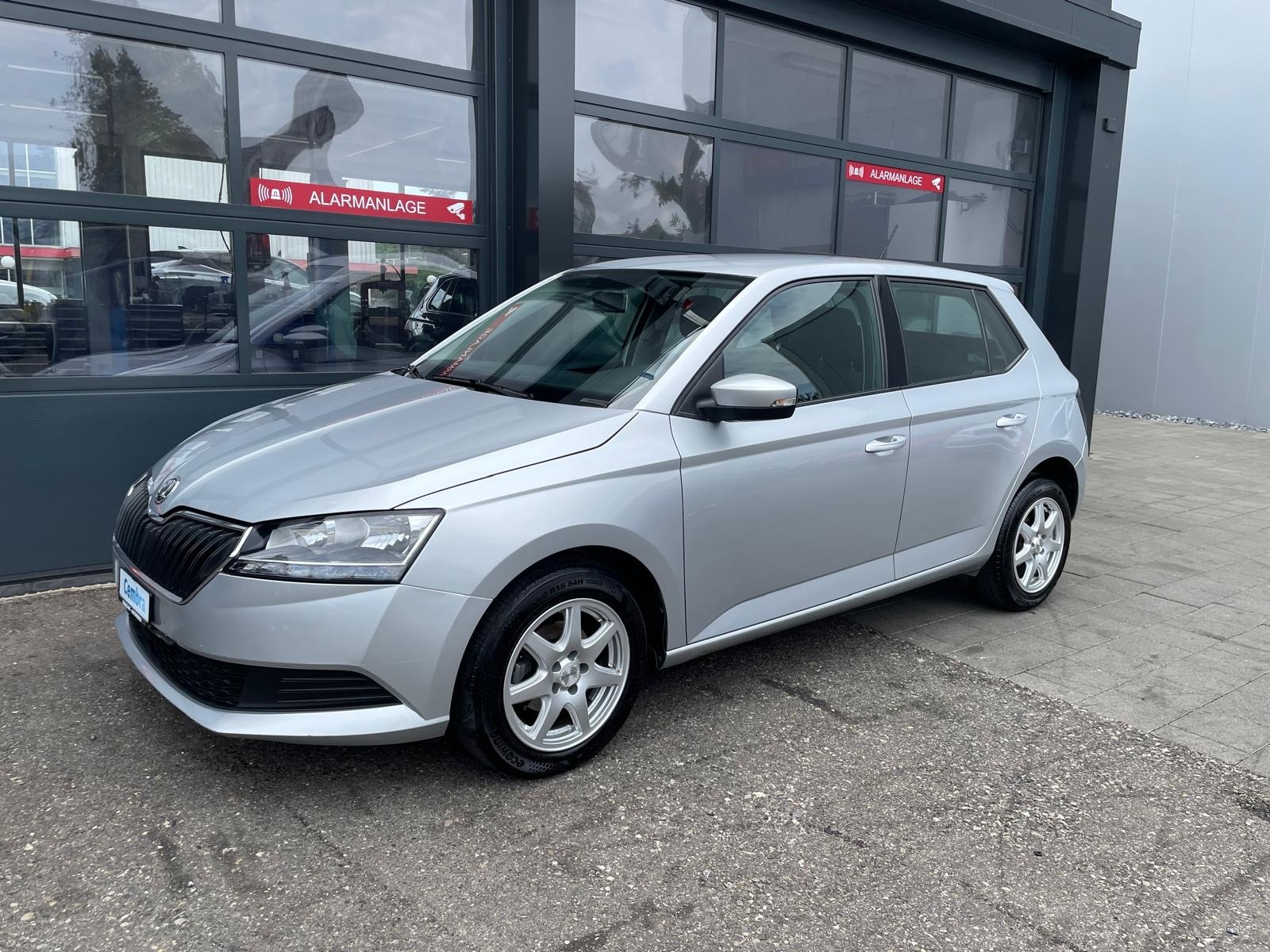 SKODA Fabia 1.0 TSI Style-image-0