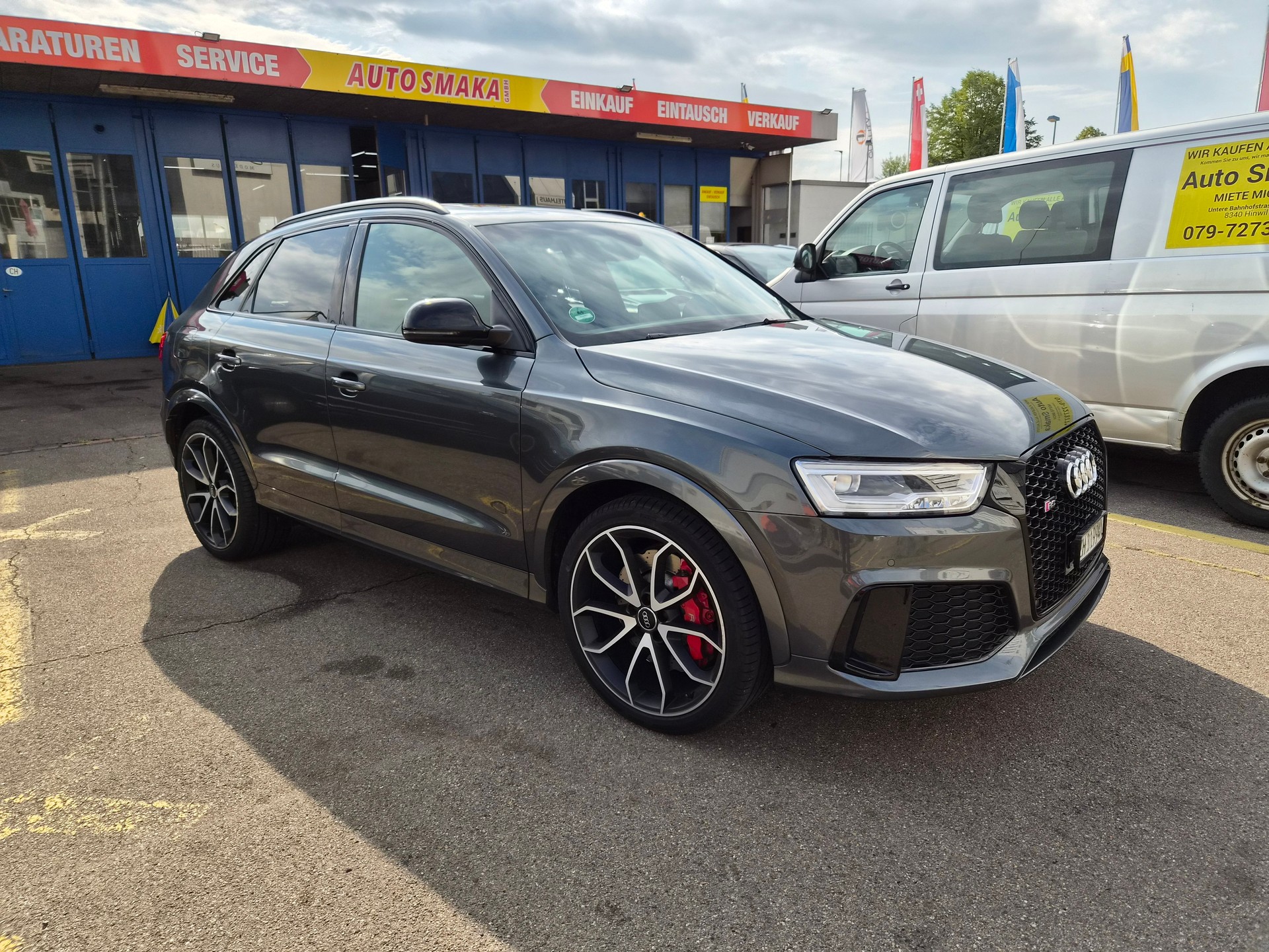 AUDI RS Q3 2.5 TFSI performance quattro S-tronic